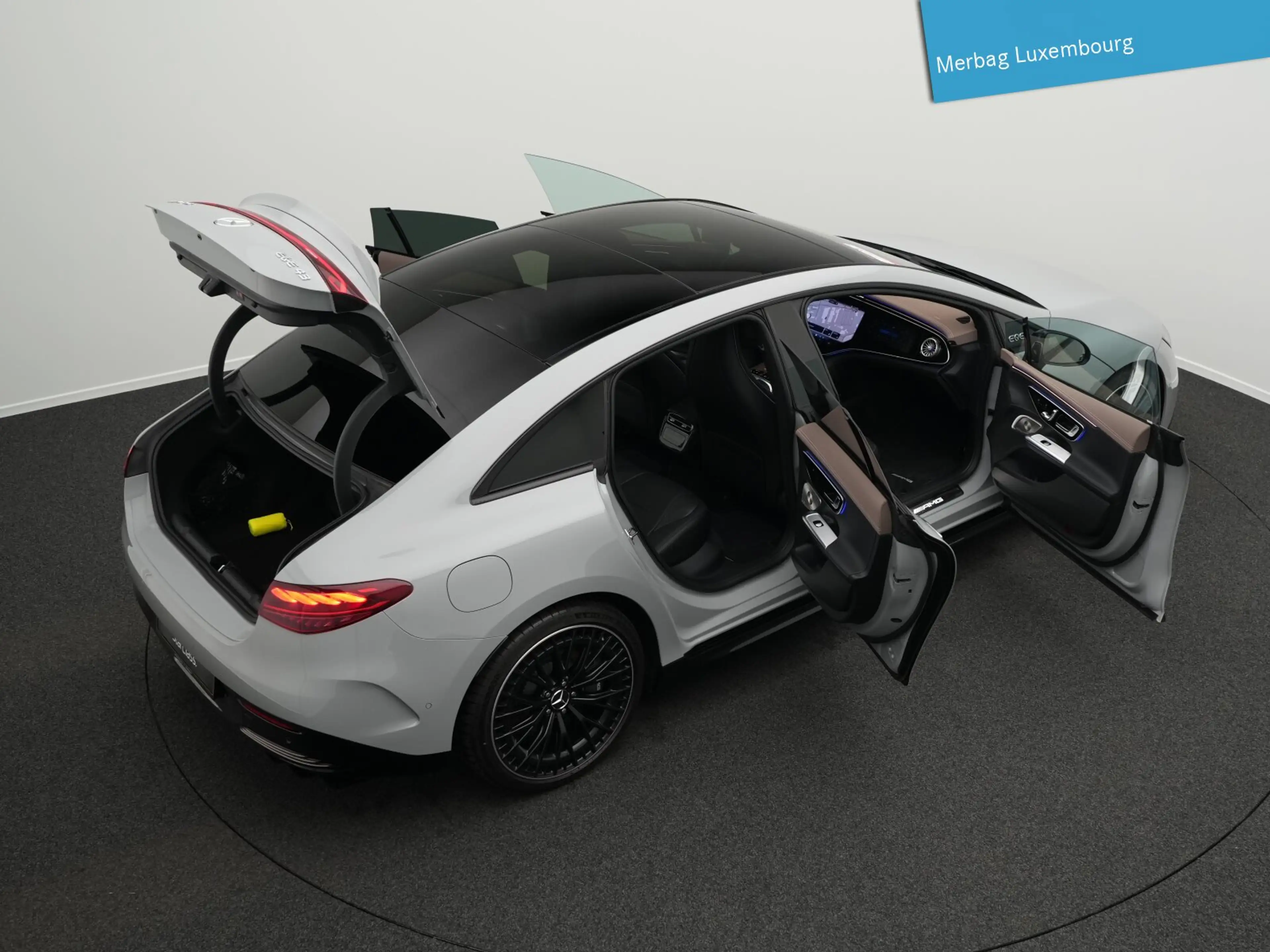 Mercedes-Benz EQE 43 EQE 43 AMG 4MATIC — photo 15