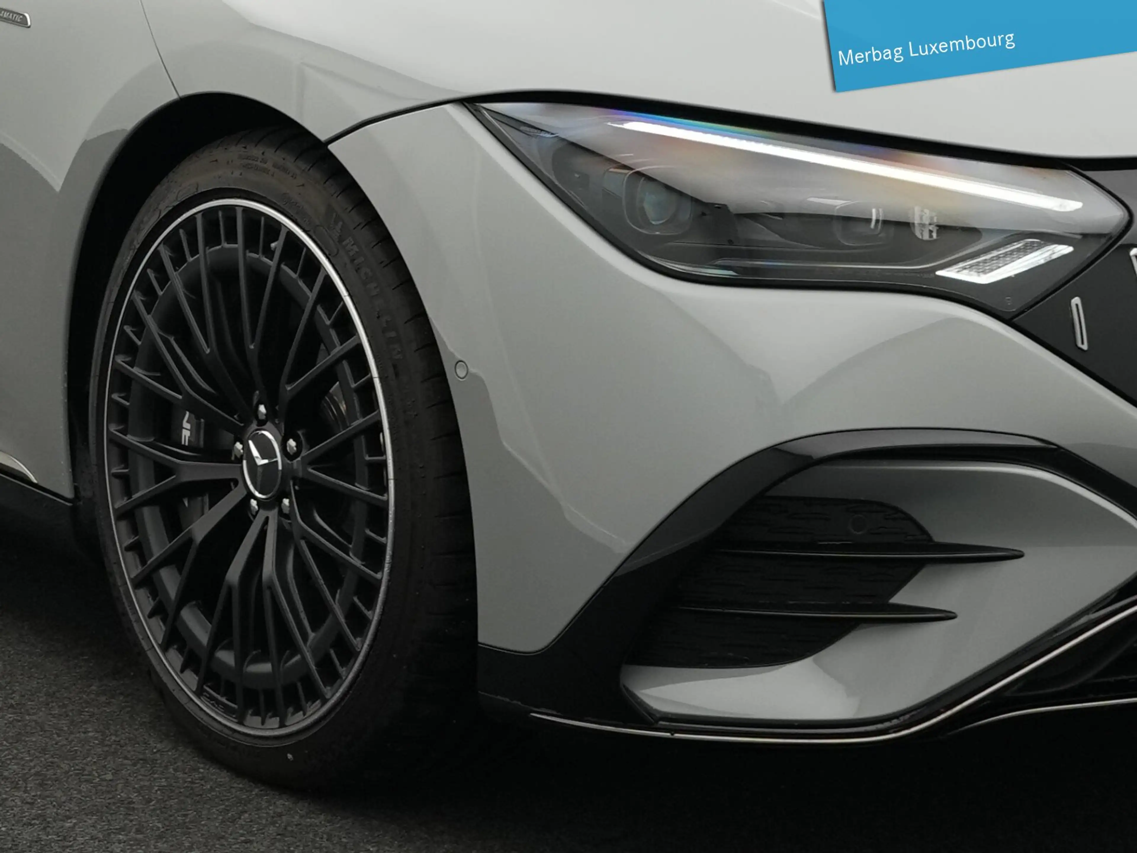 Mercedes-Benz EQE 43 EQE 43 AMG 4MATIC — photo 9
