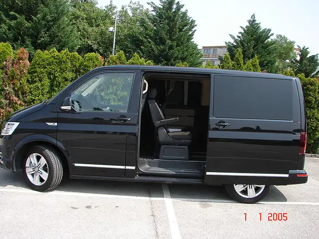 Volkswagen Sonstige Multivan Highline 2,0 TDI 4Motion BMT DSG Ansicht 3
