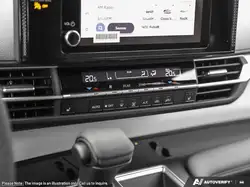 Toyota Sienna снимка Toyota Sienna