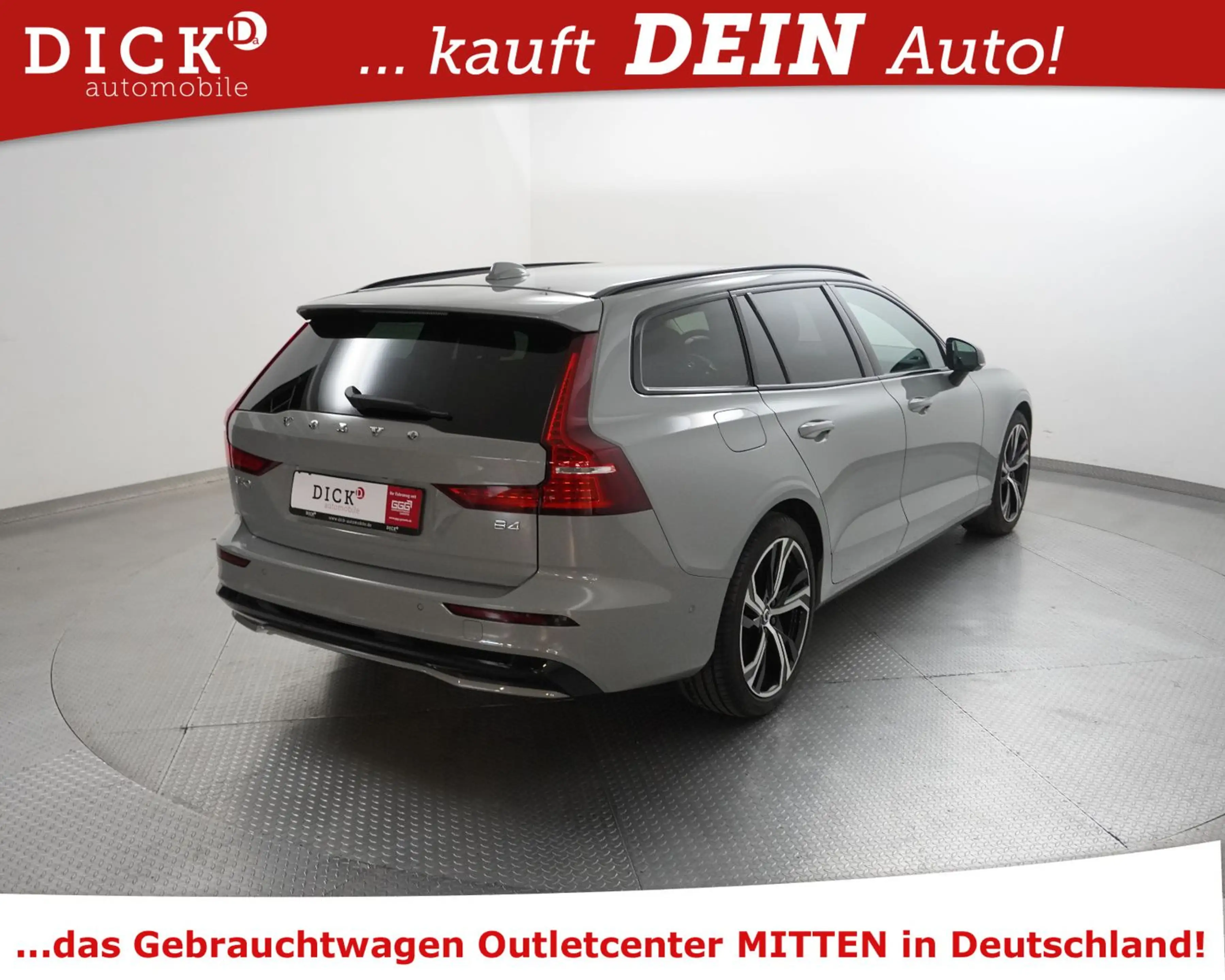 Volvo V60 B4 Plus Dark VOLL LEDER+MEMO+4X SHZ+KAM+AHK — photo 8