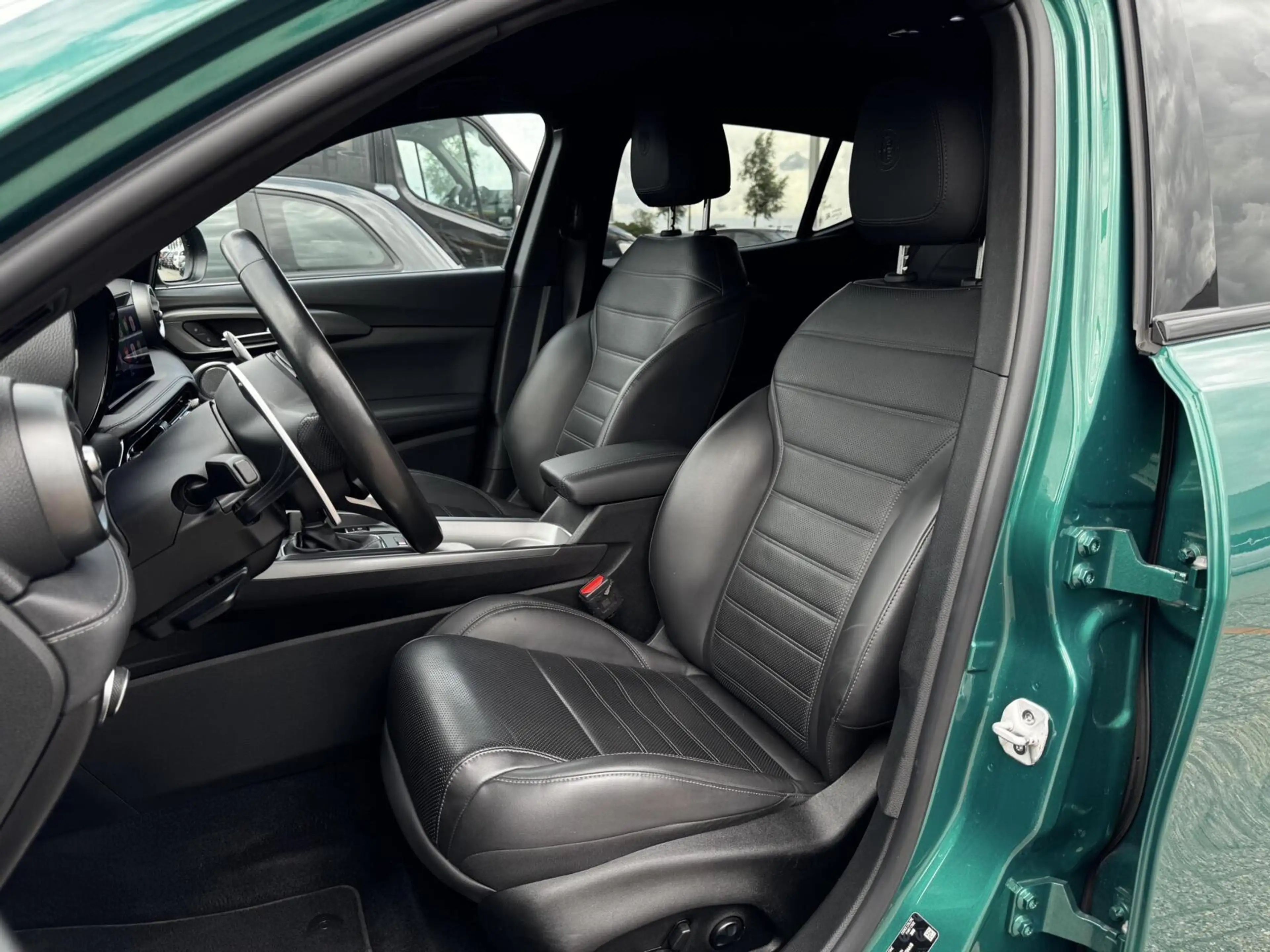 Alfa Romeo Tonale 1.5T Hybrid Ed Speciale|CAM|20"|Carpl|H&K — photo 4