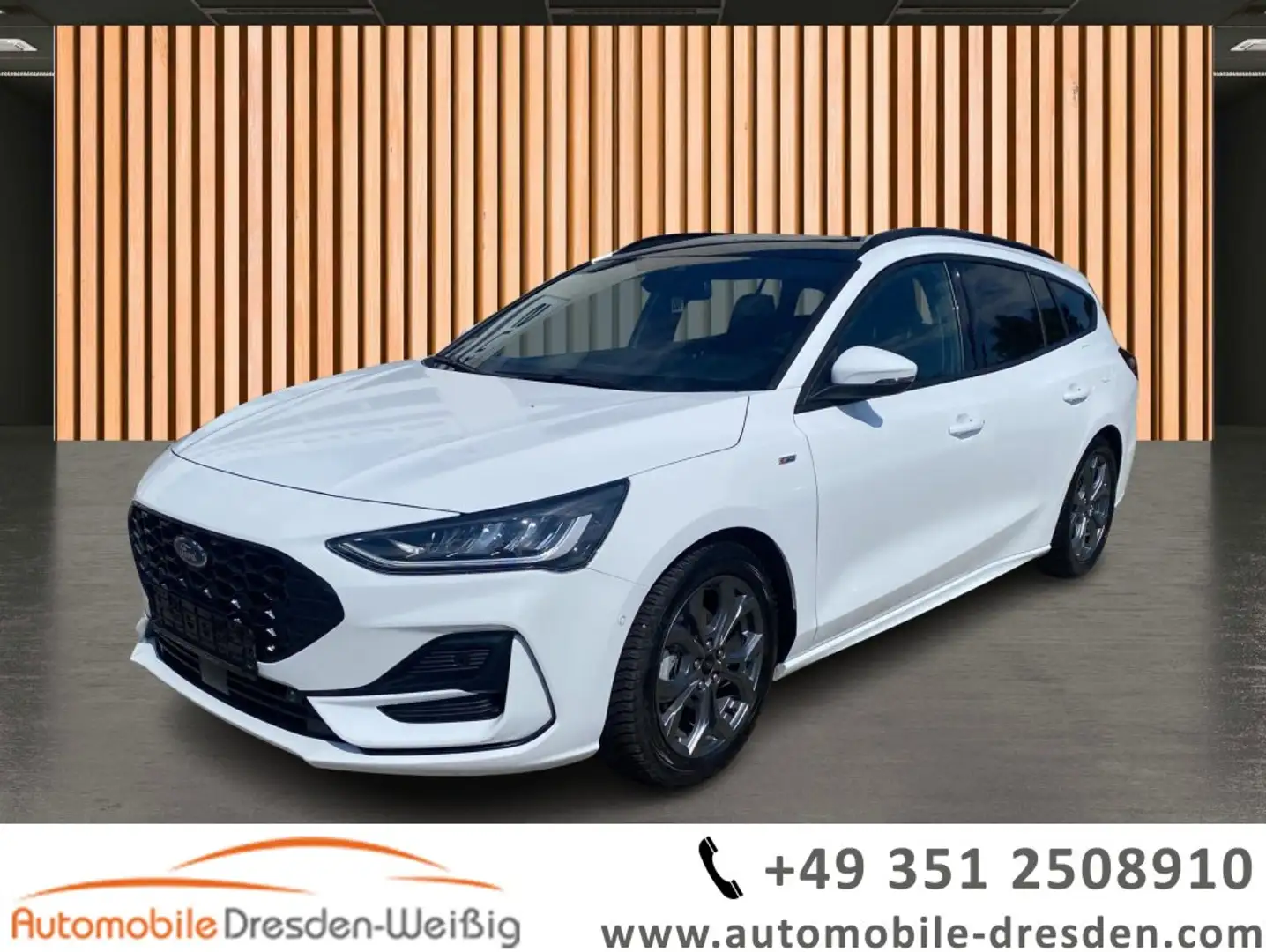 Ford Focus 1.0 EB ST-Line X*Pano*AHK*Bang&Olufsen*ACC Weiß - 1