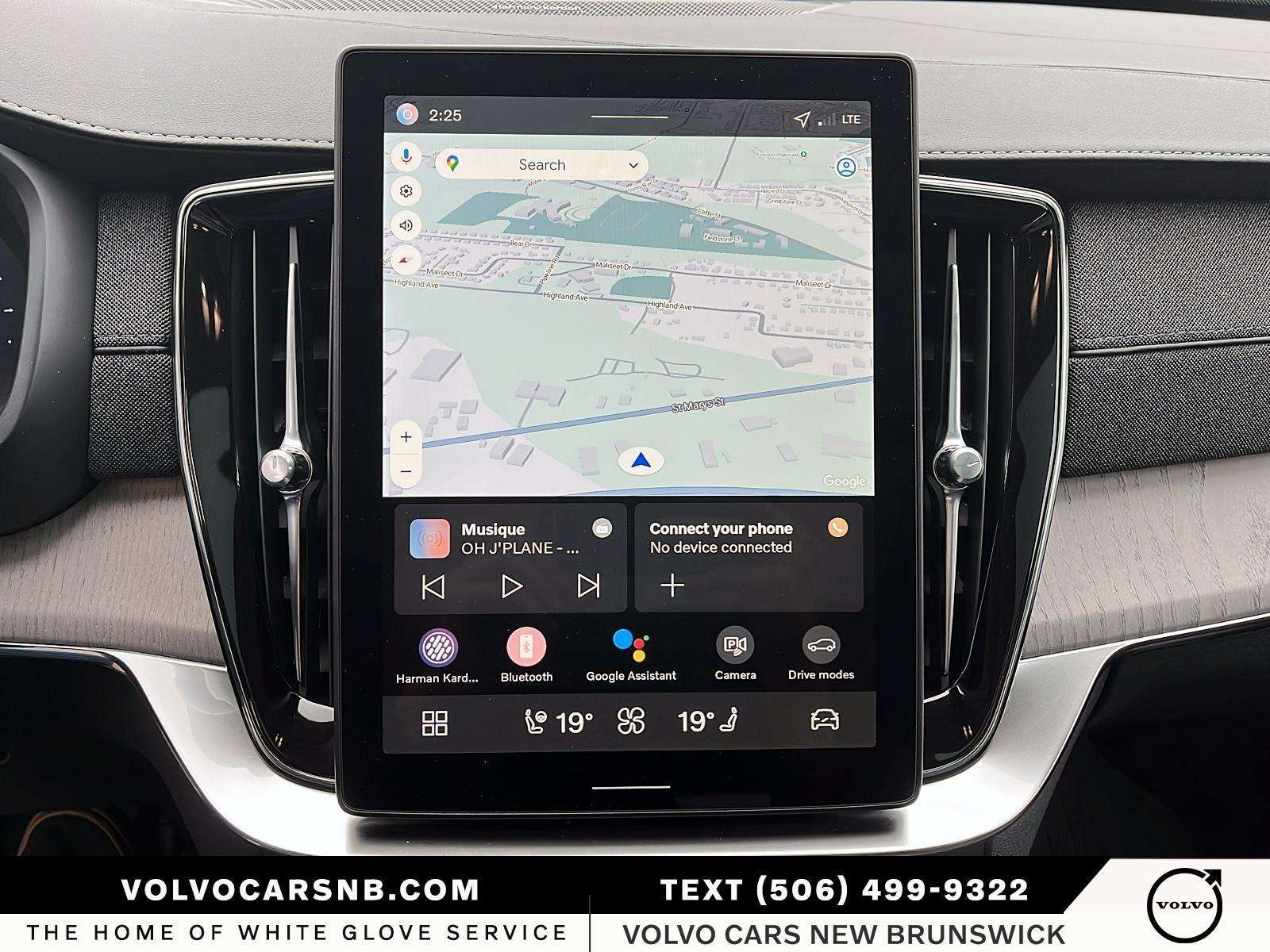 2026 Volvo XC90 T8 Ultra Dark Theme thumb 18