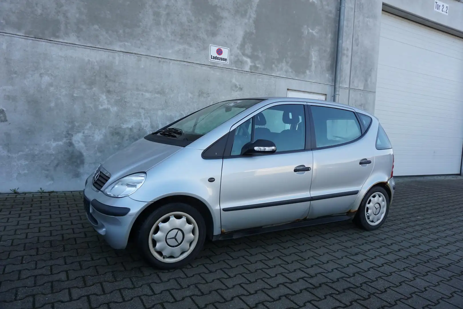 Mercedes-Benz A 140 60kW Radio Klima Silber - 1