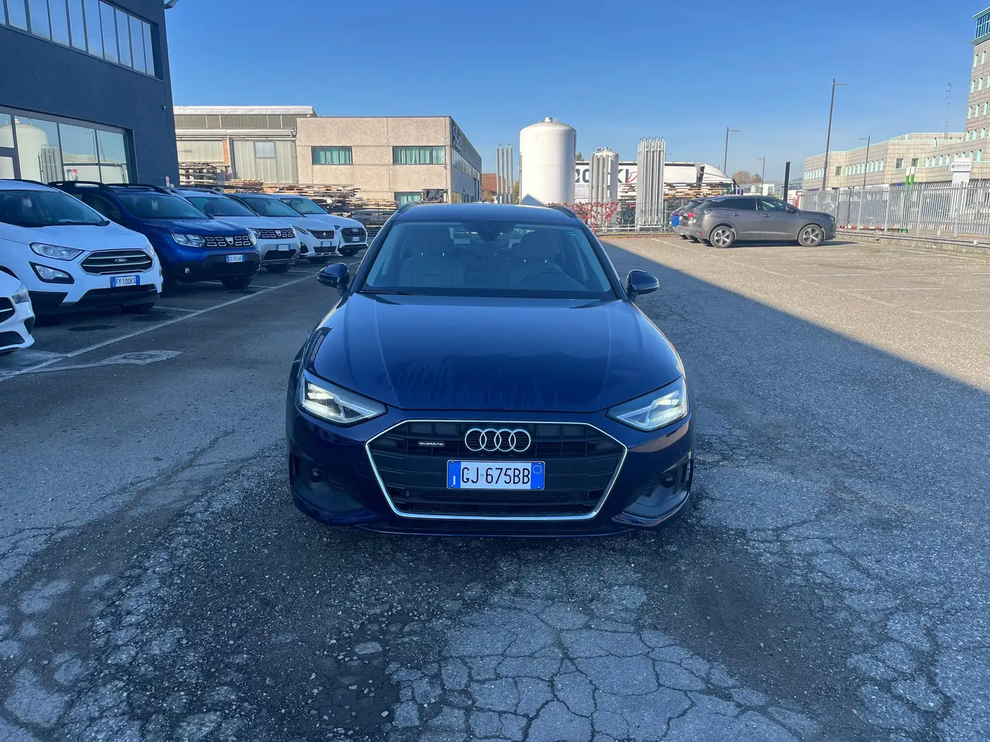 Audi A4 Avant 2.0 tdi mhev Business quattro 204cv s-tronic Blau - 2