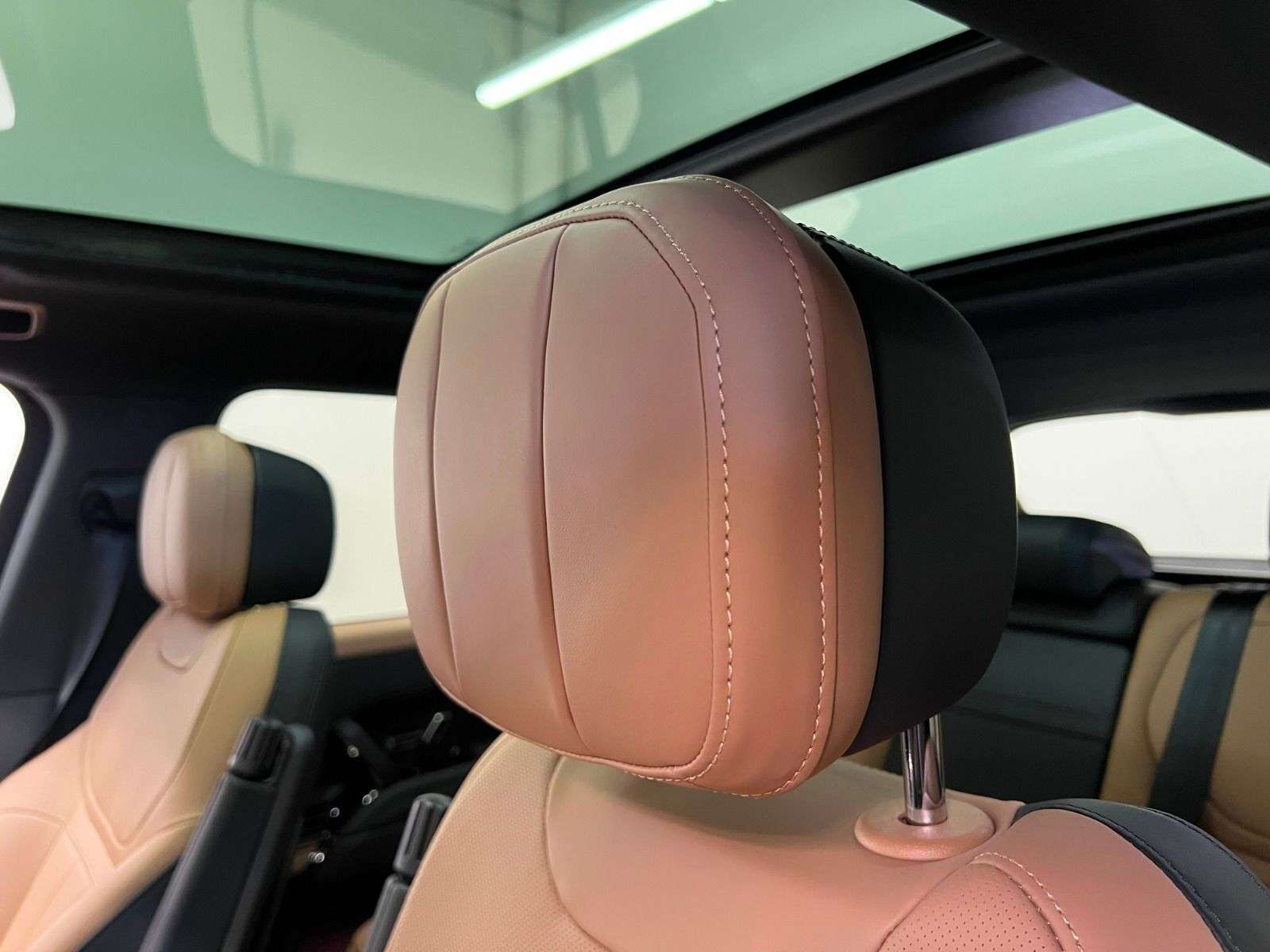 2026 Land Rover Range Rover Sport P400 DYNAMIC HSE thumb 26