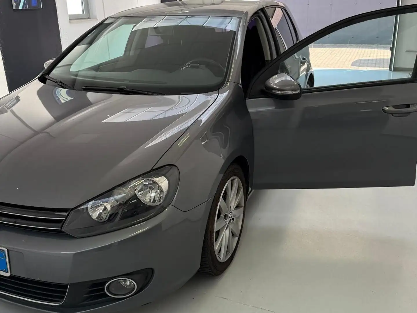 Volkswagen Golf Golf VI 2008 5p 2.0 tdi Highline Grigio - 2