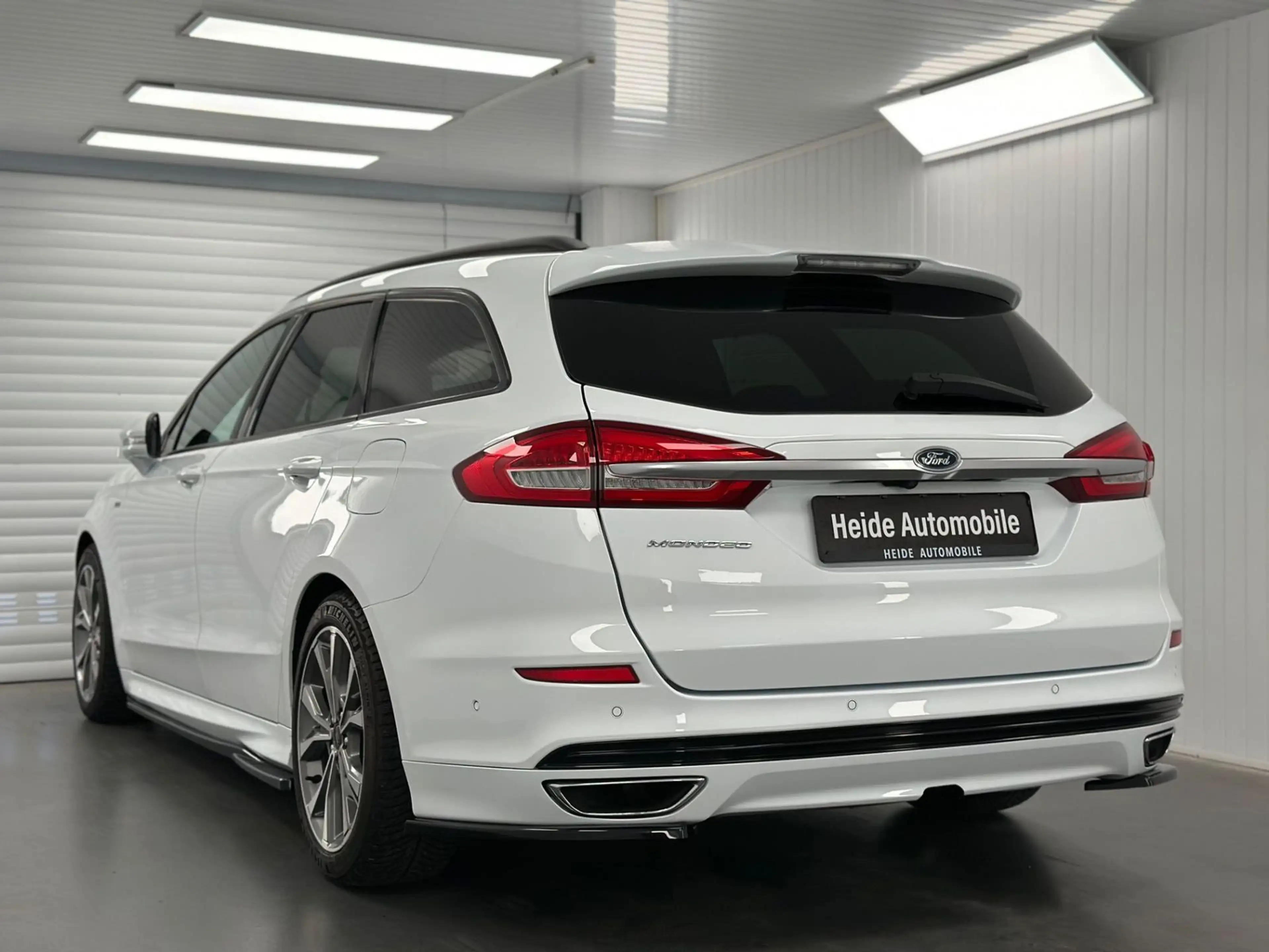 Ford Mondeo 2.0 ST-Line S KAMERA AHK ACC MEMORY DAB — photo 11
