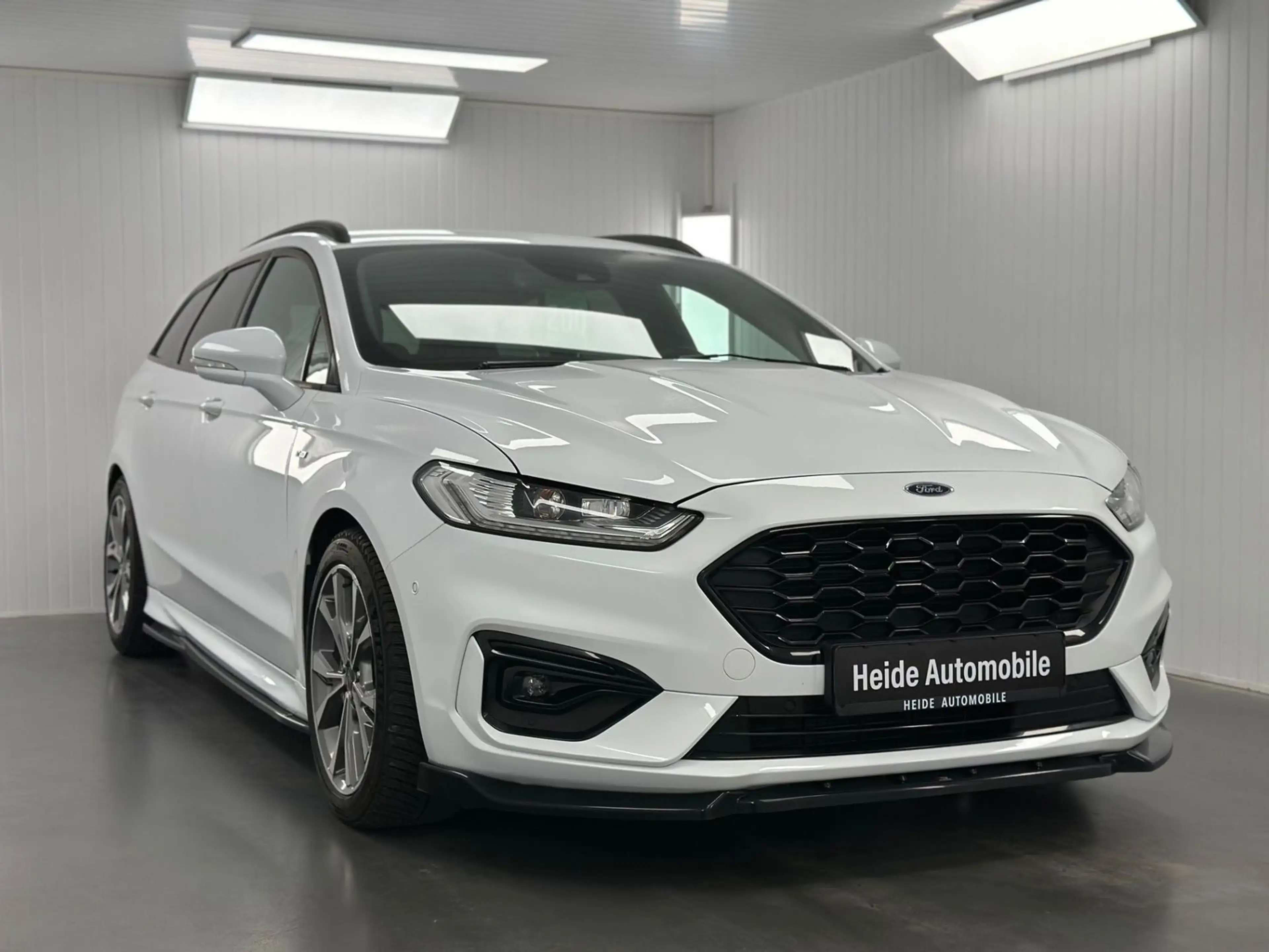 Ford Mondeo 2.0 ST-Line S KAMERA AHK ACC MEMORY DAB — photo 8