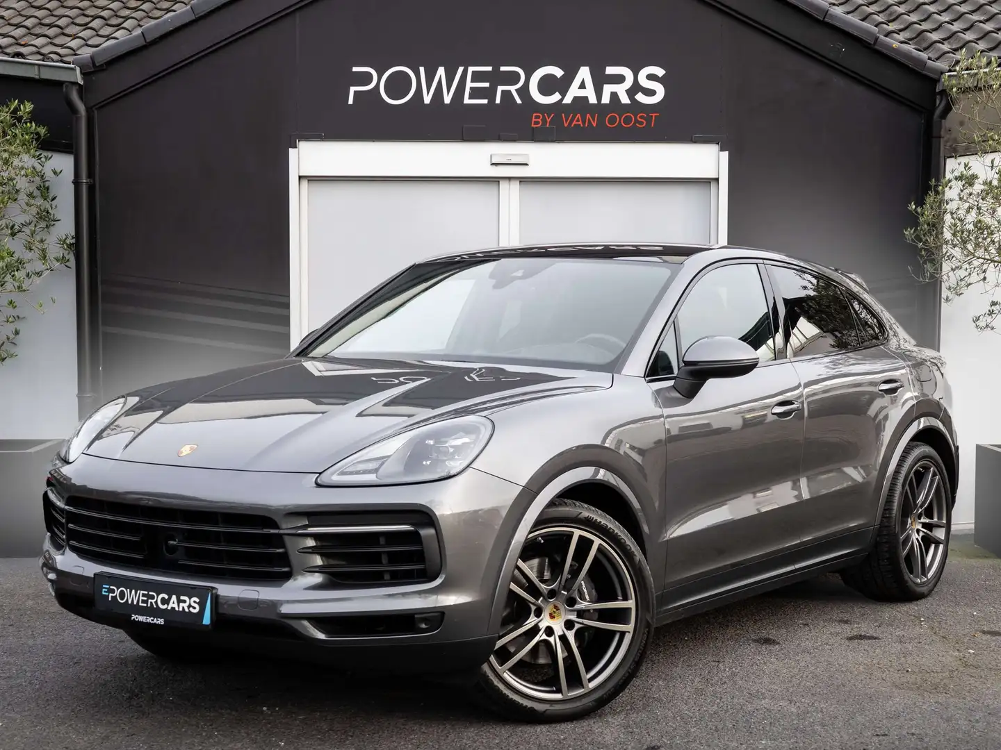 Porsche Cayenne E-Hybrid Coupe  Softclose  Pano  Bose  HUD Gris - 1