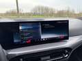 BMW 330 330e M-SPORT * FACELIFT 2 * PANO * HUD * Roşu - thumbnail 26