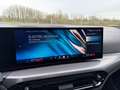 BMW 330 330e M-SPORT * FACELIFT 2 * PANO * HUD * Roşu - thumbnail 38