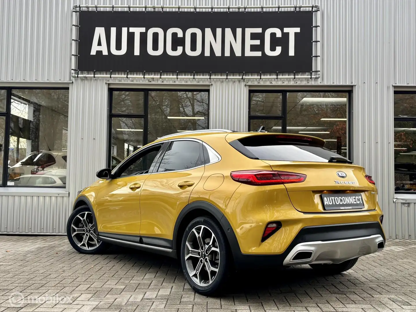 Kia XCeed 1.6 T-GDi. 204 PK, PANO, NAVI, CRUISE, VOL OPTIES! Jaune - 2