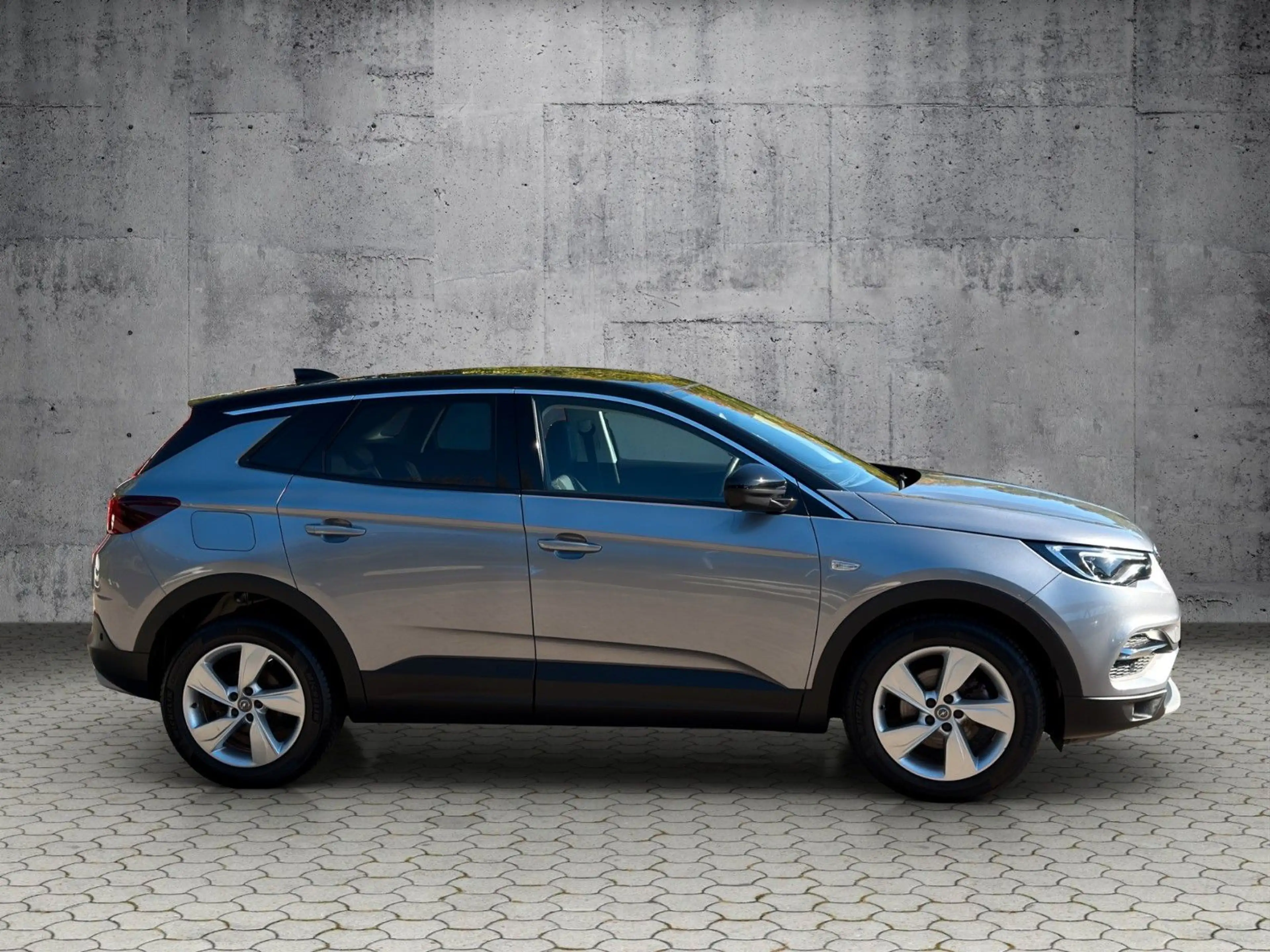Opel Grandland X Grandland Innovation NAVI*LED-LICHT*PANORAMADACH — photo 4