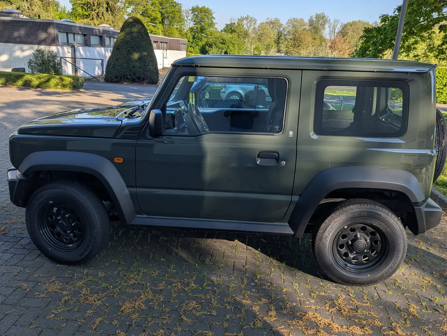Suzuki Jimny 1.5. ALLGRIP NFZ Comfort Zelená - 2