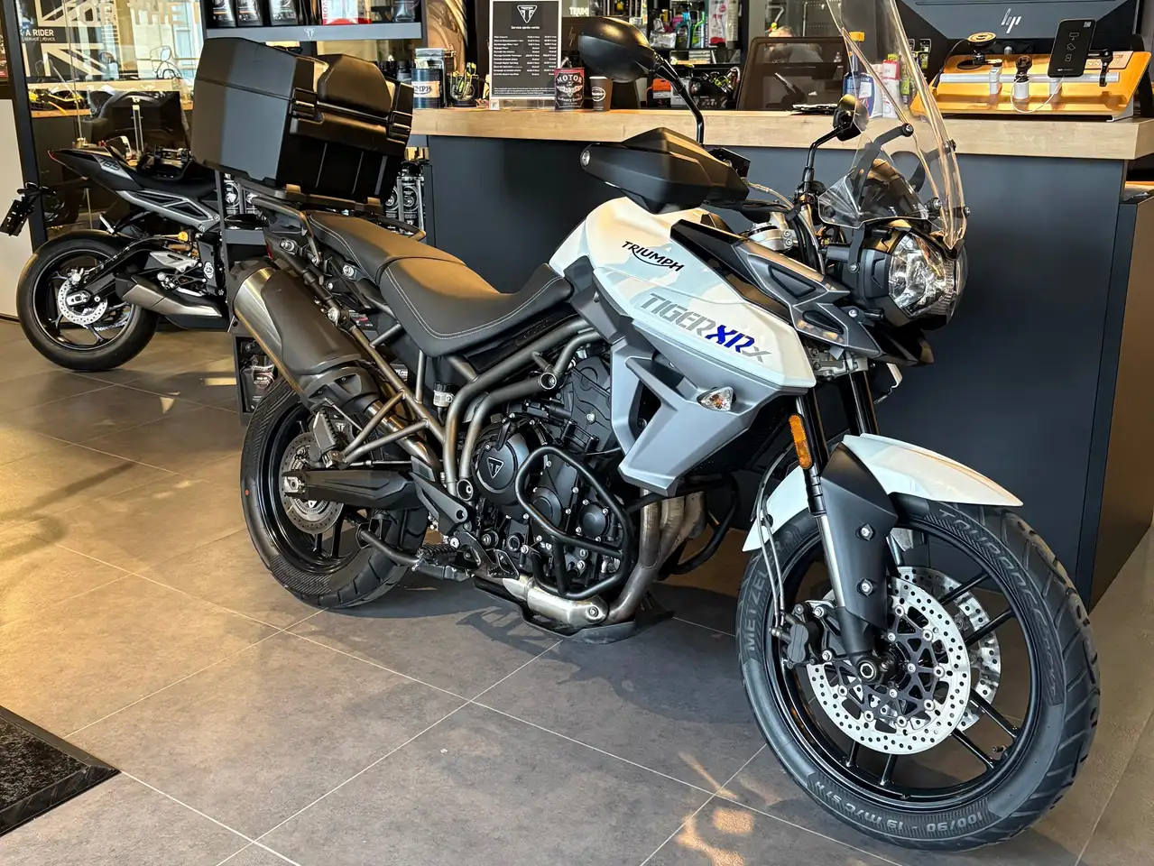 Triumph Tiger 800