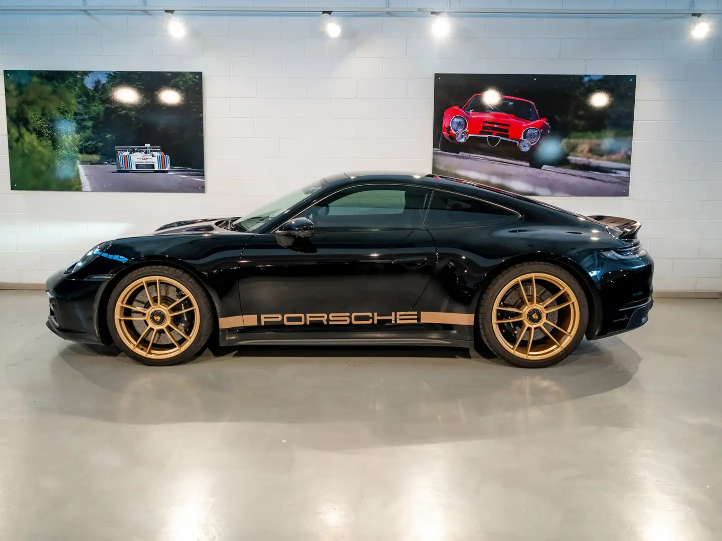 Porsche 992 Coupe 3.0 Carrera GTS auto+Tetto+Chrono+Bose+Lift Noir - 2