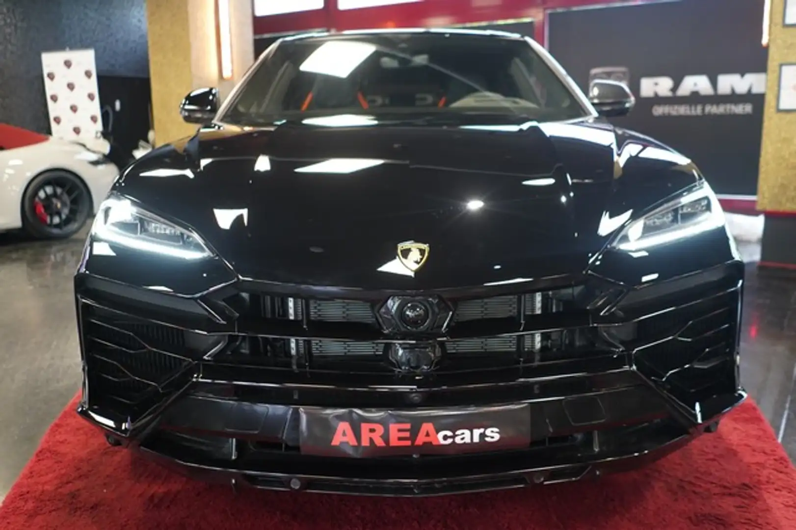 Lamborghini Urus SE STOCK B&O PANO 360 PD25 Nero - 2
