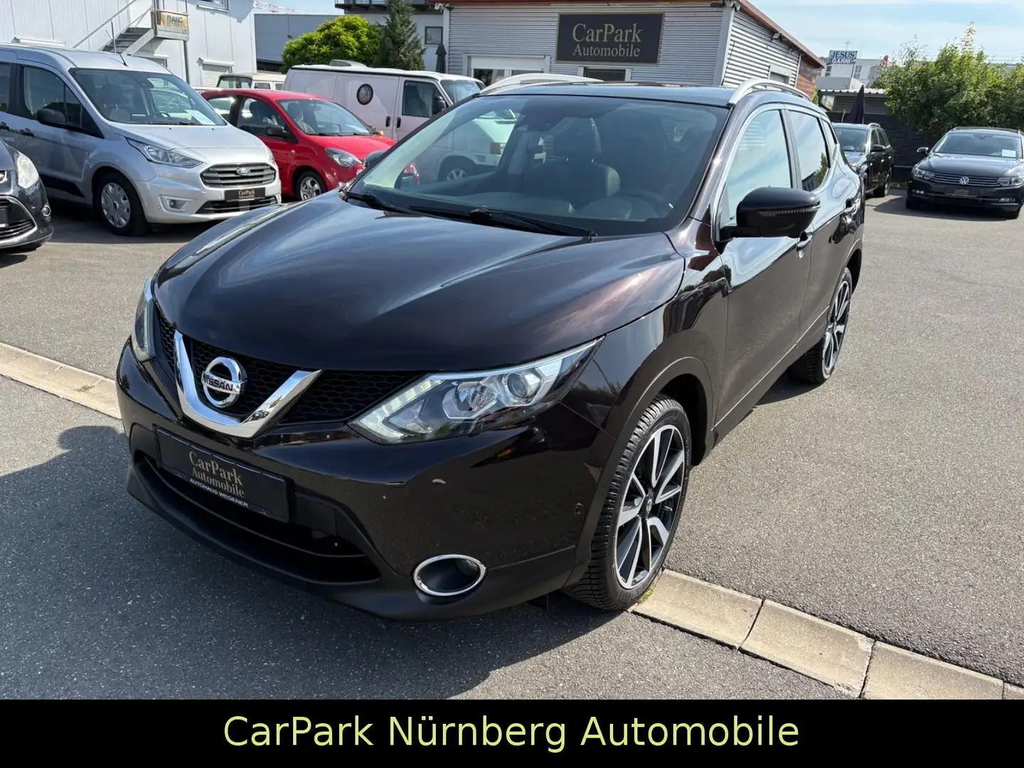 Nissan Qashqai Tekna Pano Leder Marrón - 1