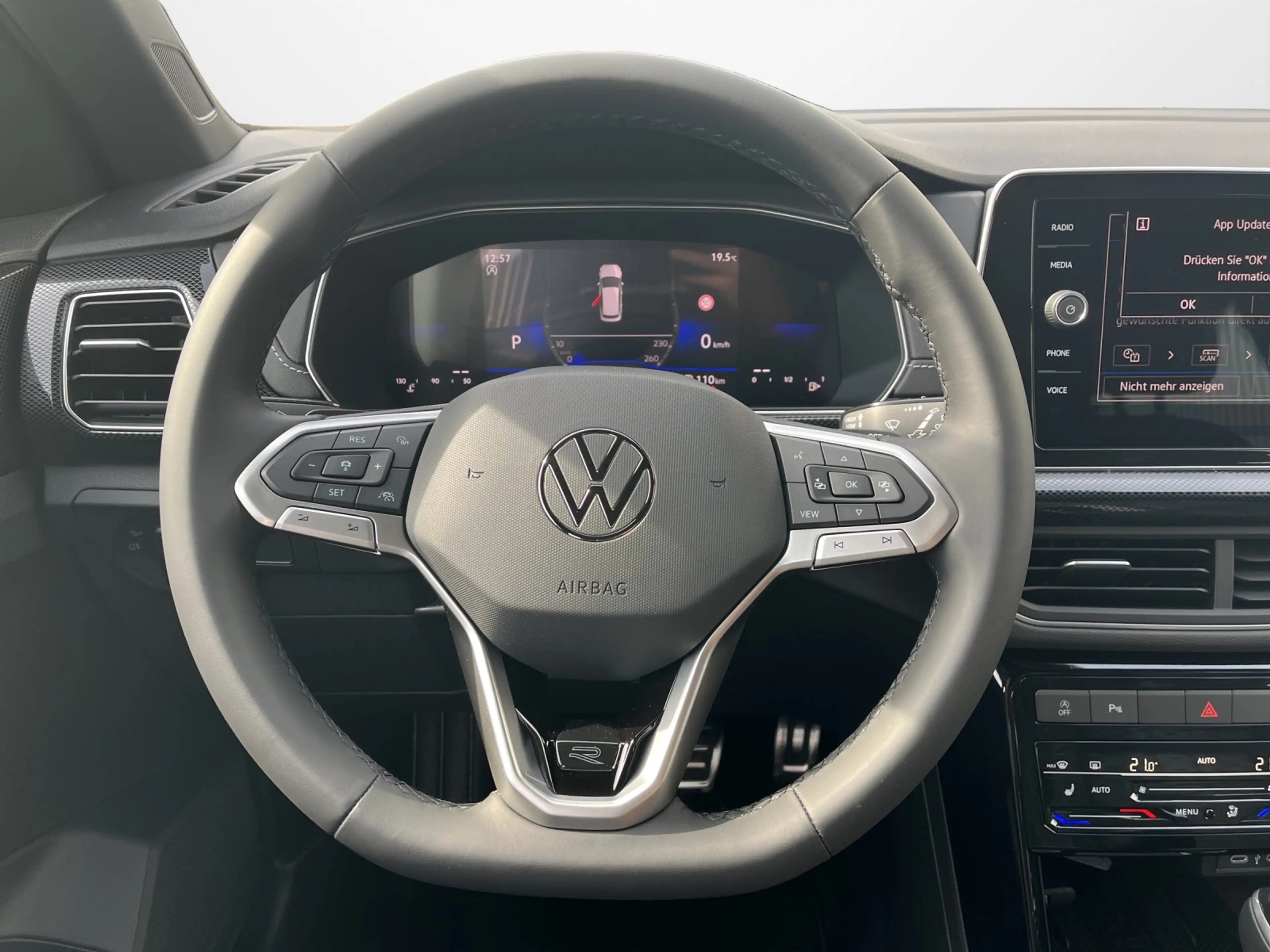 Volkswagen T-Cross 1.0 TSI DSG R-Line Black Style — photo 9