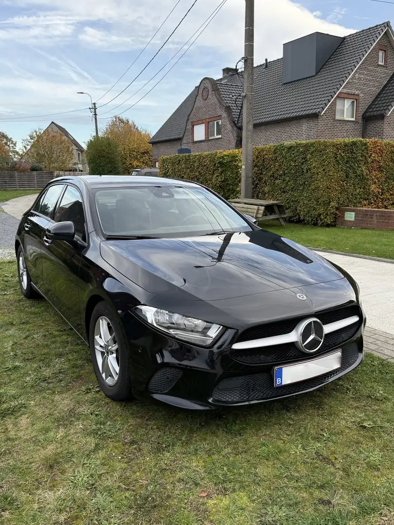 Mercedes-Benz A 160 NAVI-DAB-CAMERA-APPLE CARPLAY-ZETELVERWARMING Zwart - 1