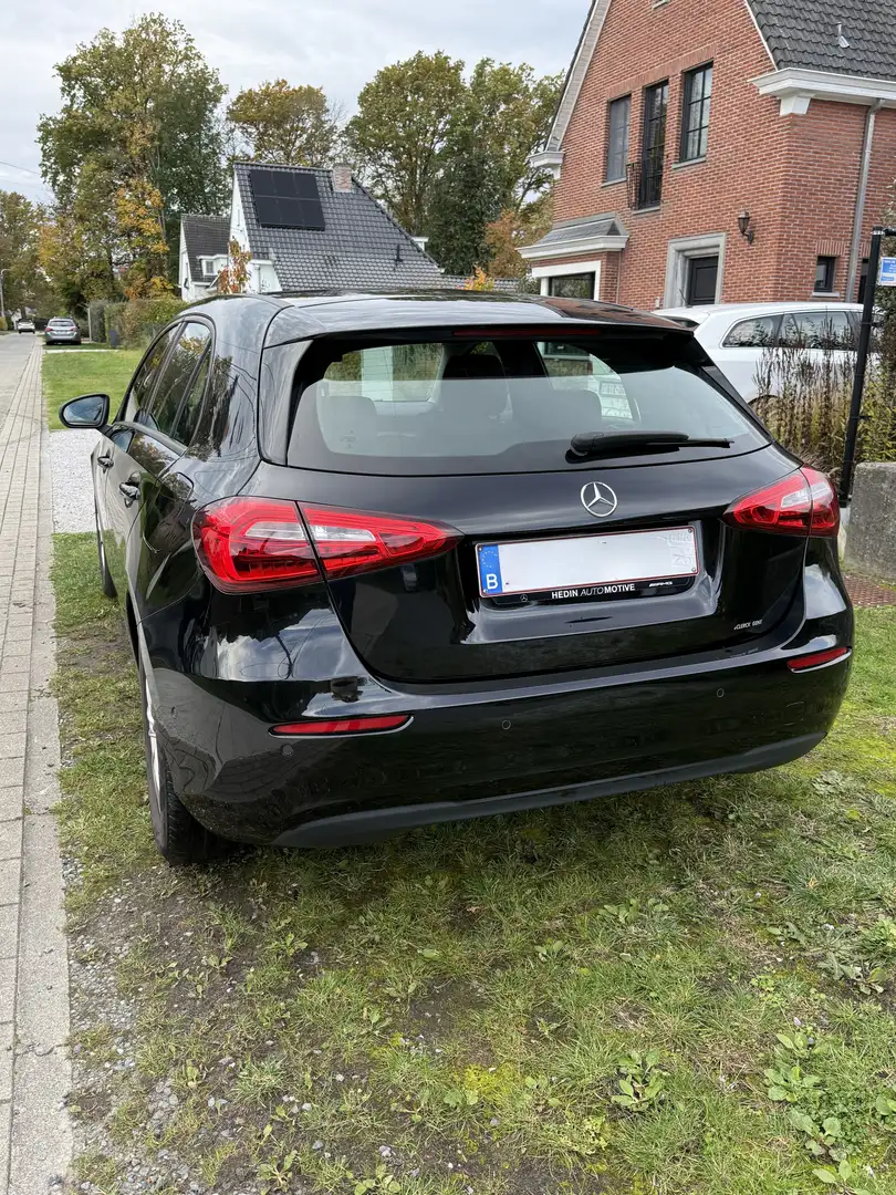 Mercedes-Benz A 160 NAVI-DAB-CAMERA-APPLE CARPLAY-ZETELVERWARMING Zwart - 2