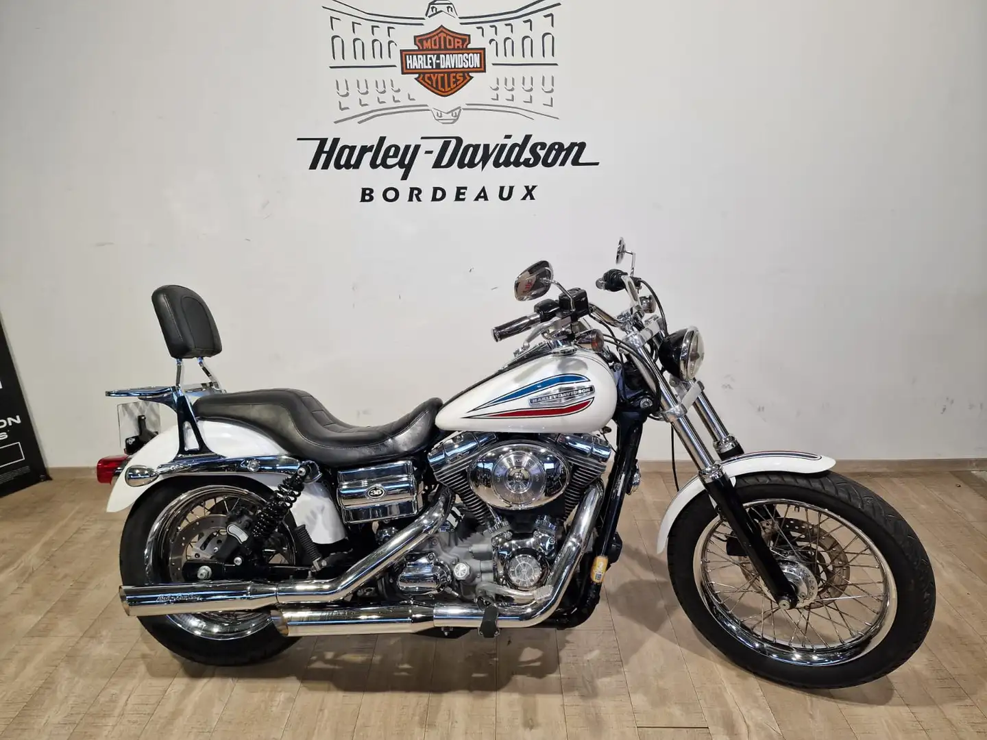 Harley-Davidson Dyna Super Glide Blanc - 1