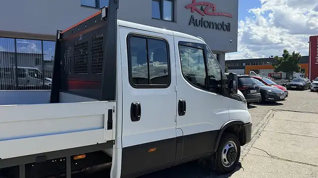 Iveco Daily view 9