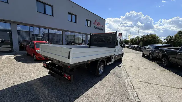 Iveco Daily view 15