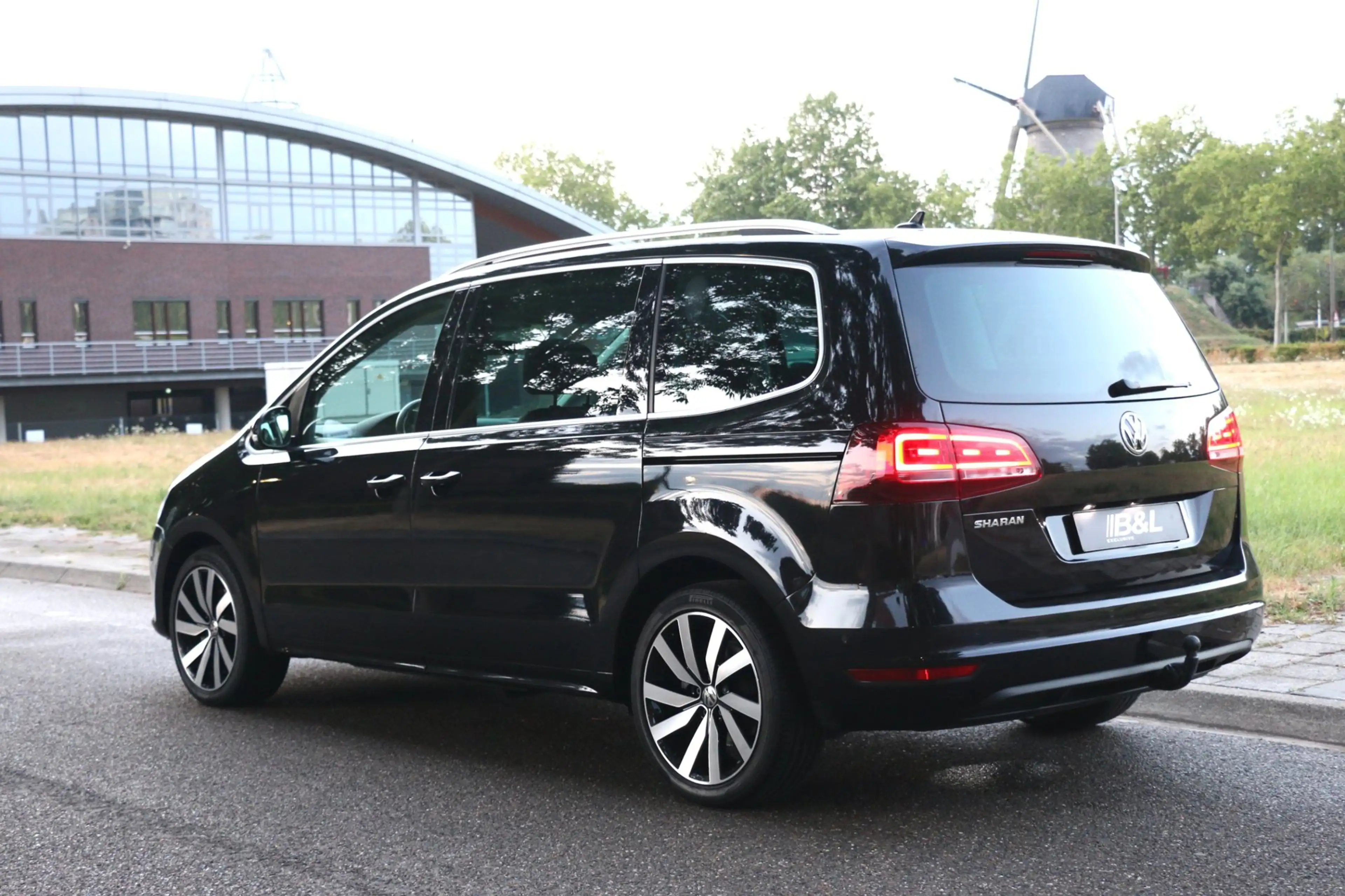 Volkswagen Sharan 1.4 TSI Highline 7-persoons Fully Loaded alle dank — photo 2