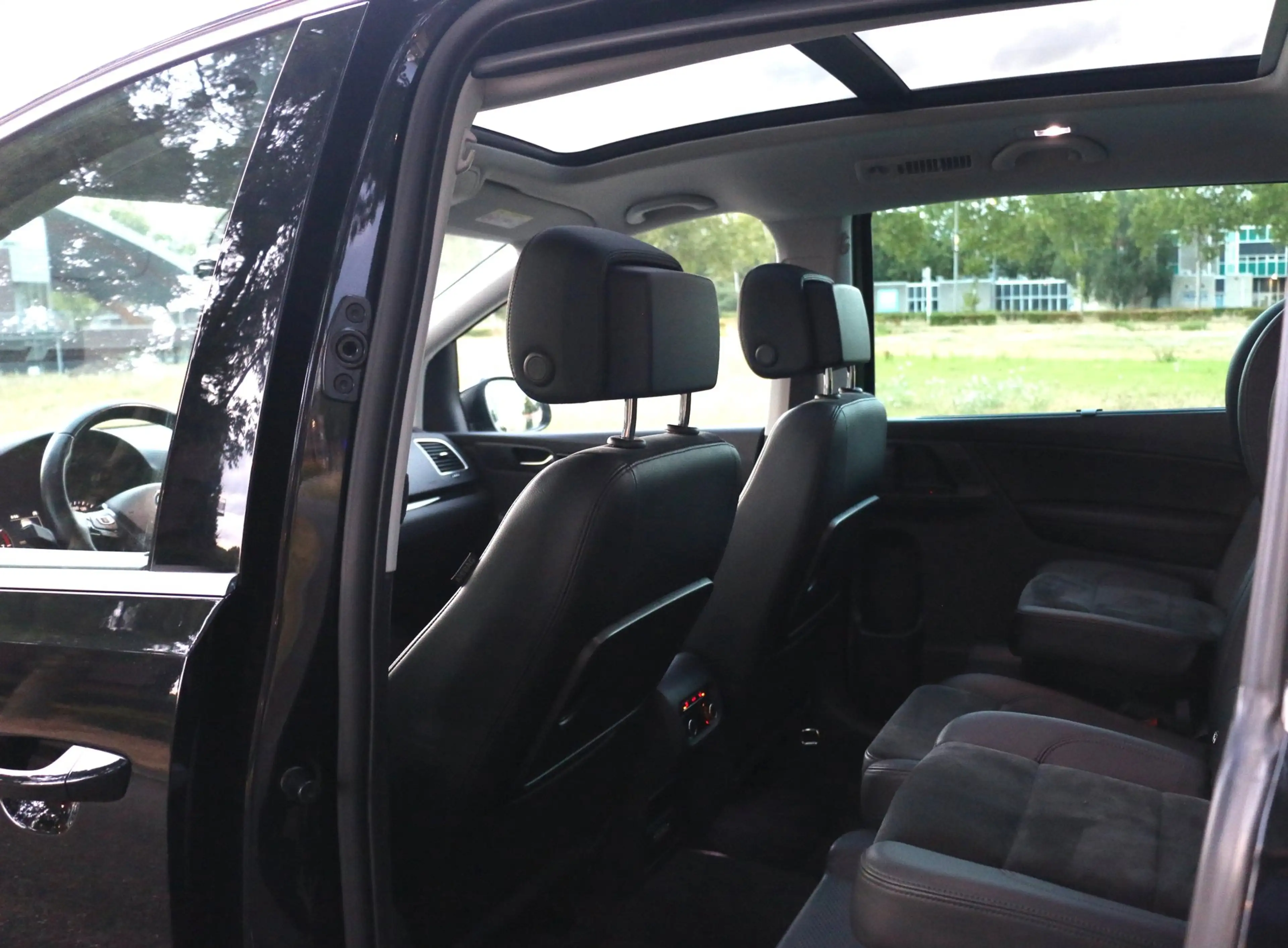Volkswagen Sharan 1.4 TSI Highline 7-persoons Fully Loaded alle dank — photo 20