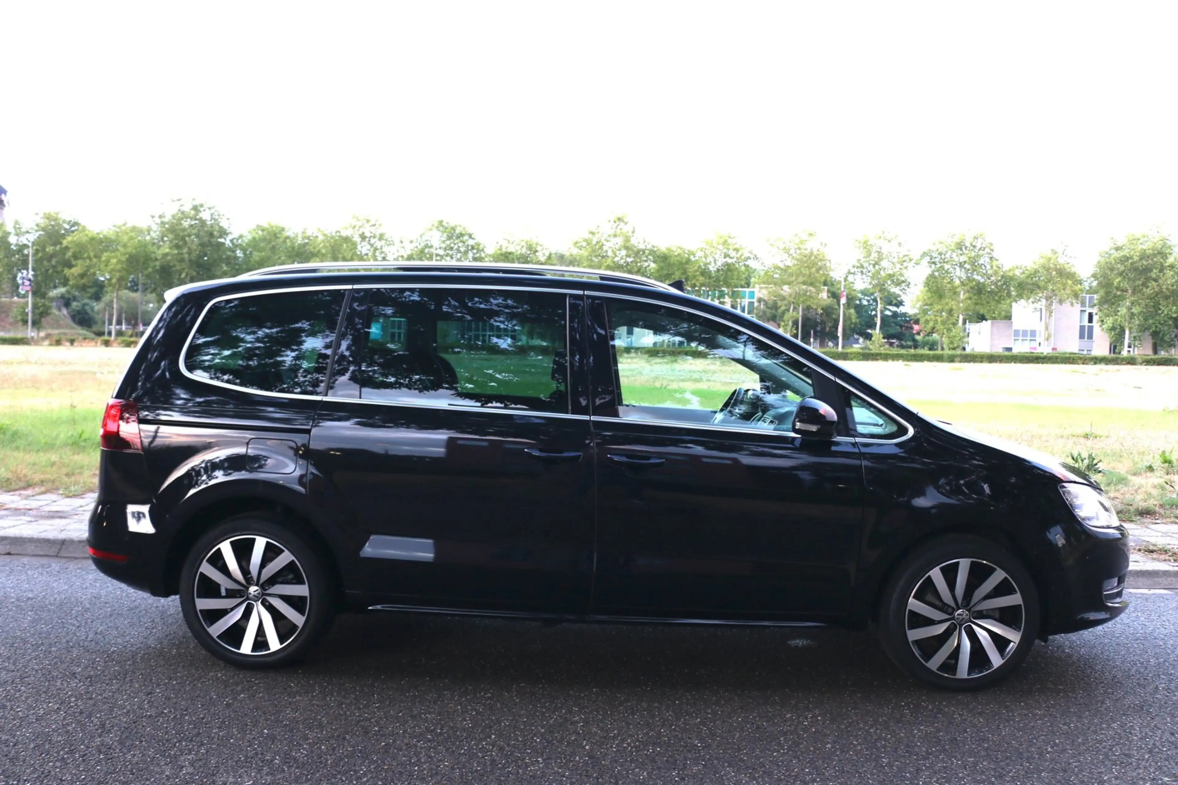 Volkswagen Sharan 1.4 TSI Highline 7-persoons Fully Loaded alle dank — photo 13