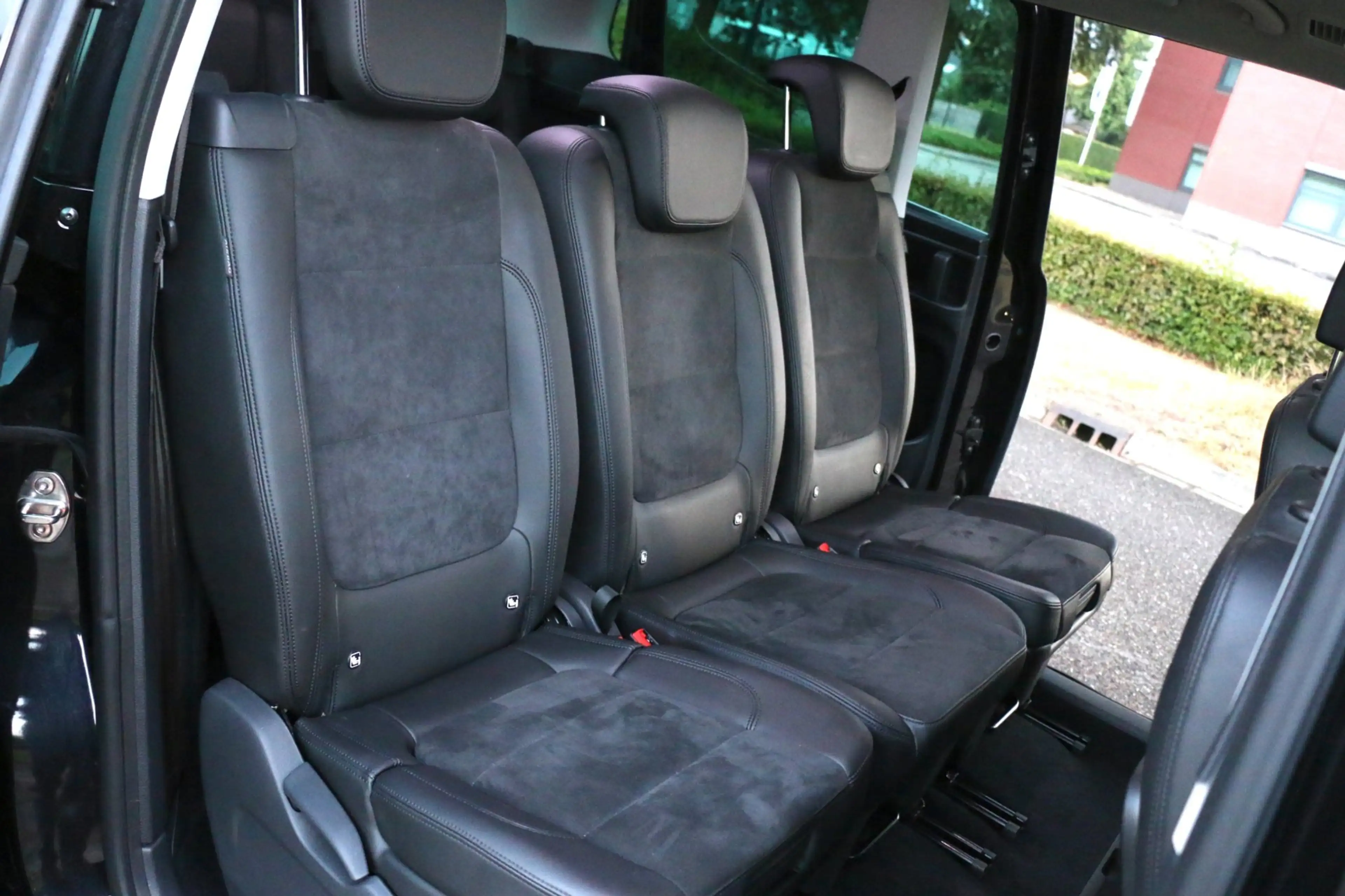 Volkswagen Sharan 1.4 TSI Highline 7-persoons Fully Loaded alle dank — photo 24