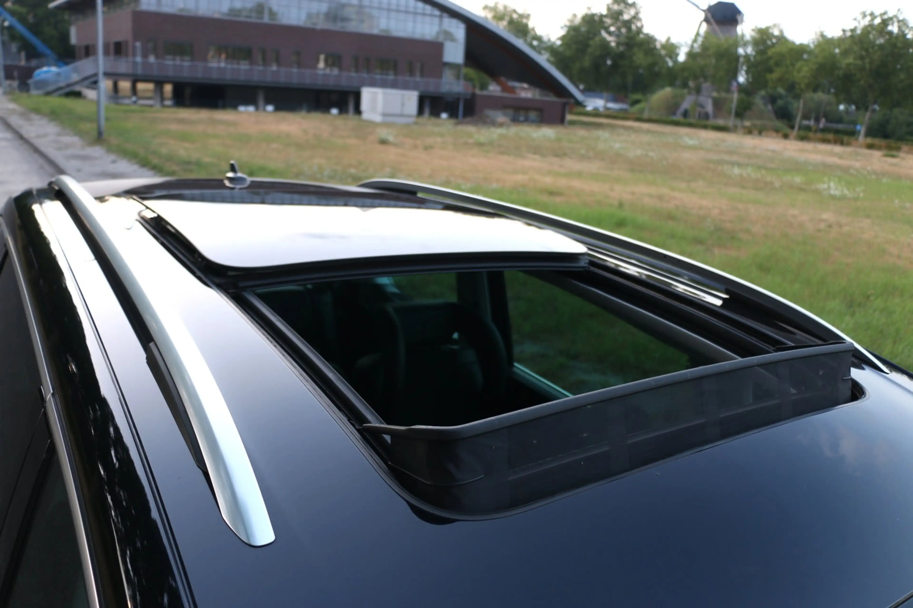 Volkswagen Sharan 1.4 TSI Highline 7-persoons Fully Loaded alle dank — photo 10