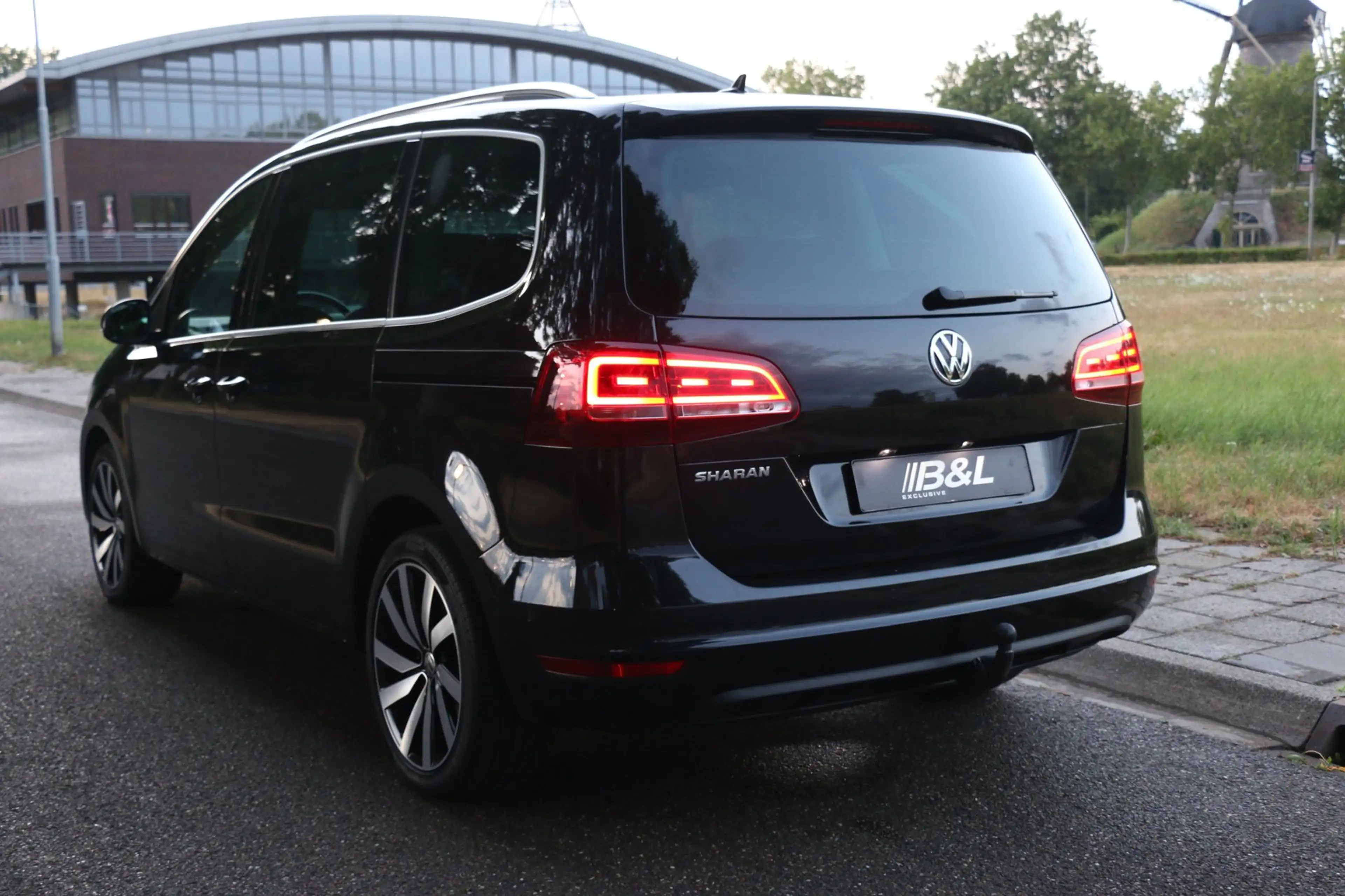 Volkswagen Sharan 1.4 TSI Highline 7-persoons Fully Loaded alle dank — photo 3