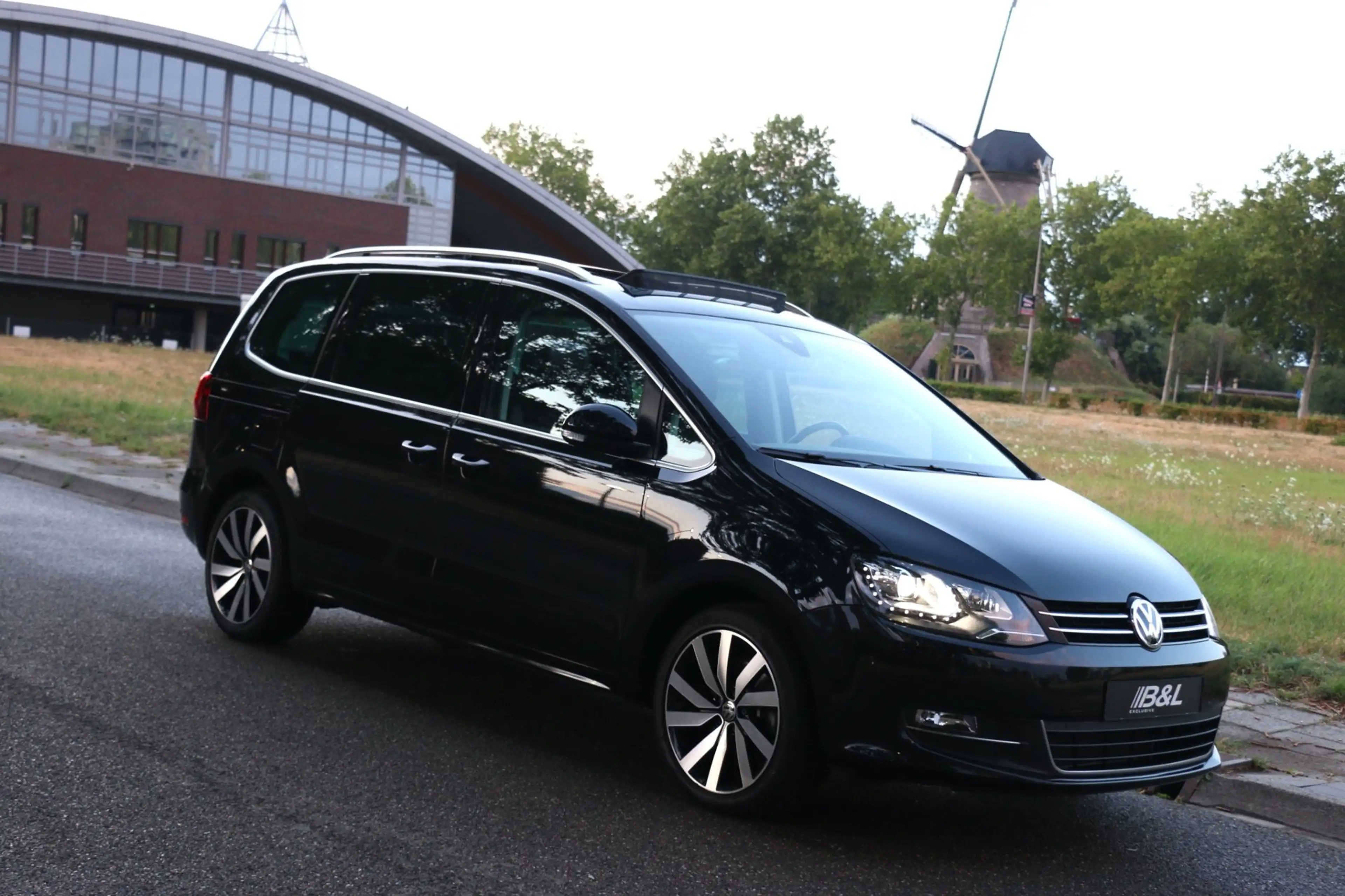 Volkswagen Sharan 1.4 TSI Highline 7-persoons Fully Loaded alle dank — photo 11