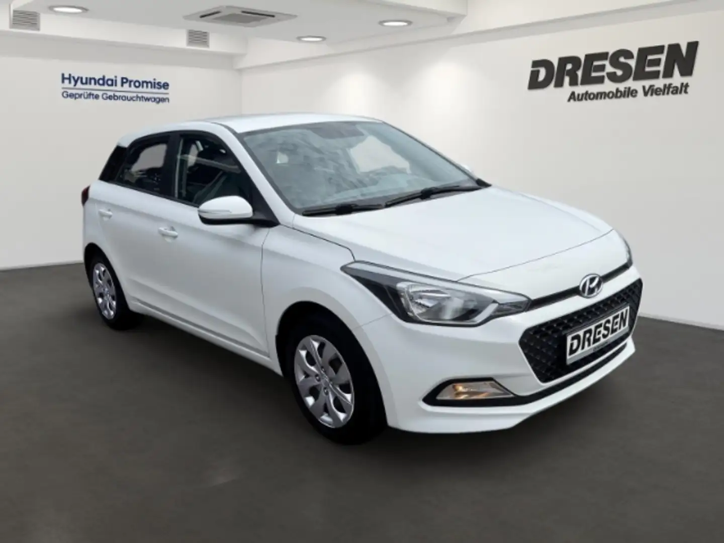 Hyundai i20 Classic Alarm Berganfahrass. Klima el.SP Spieg. be Weiß - 2