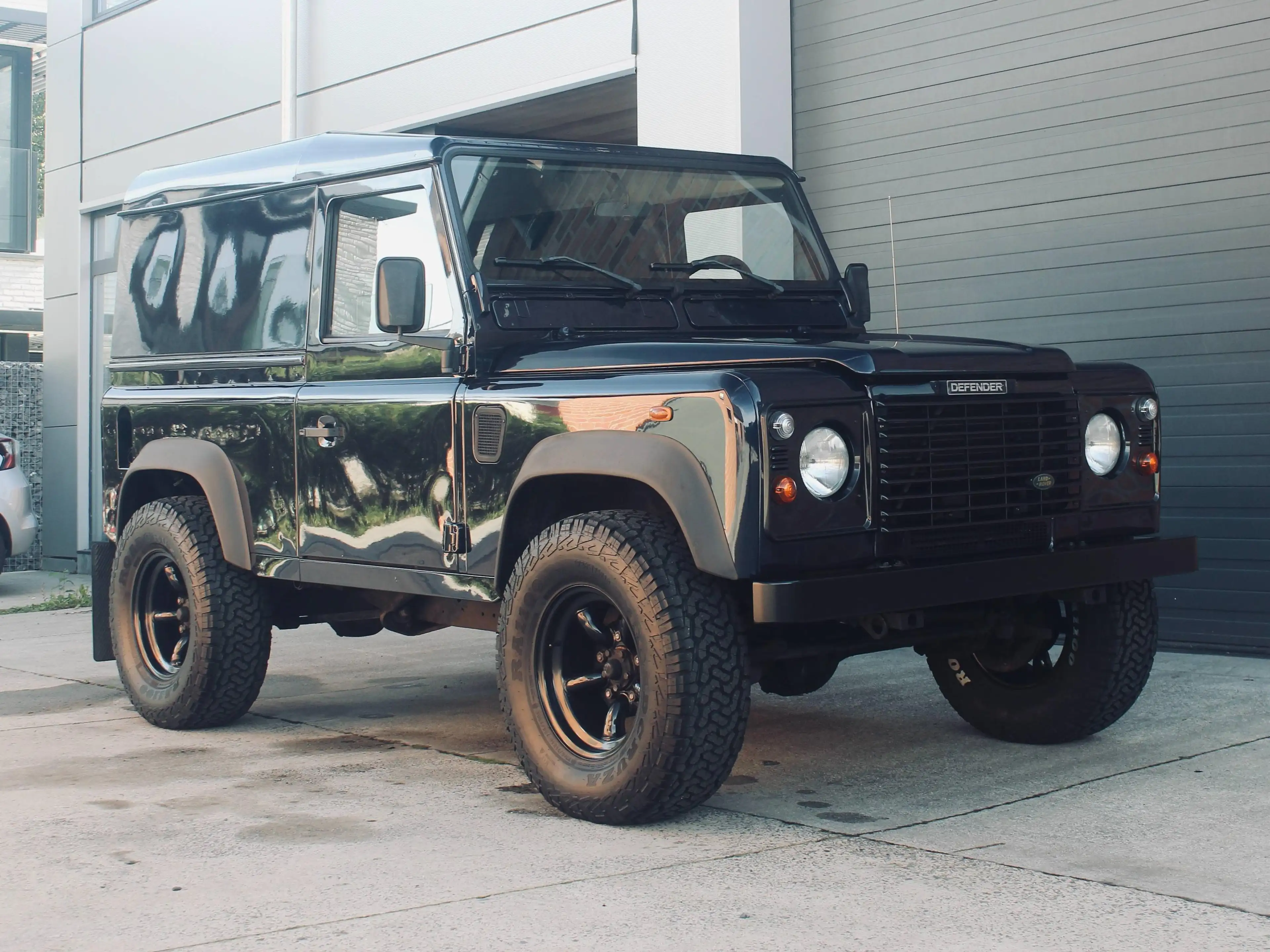 Land Rover Defender 2.5 Turbo d5 S