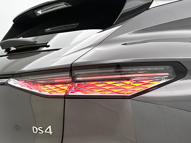 DS Automobiles DS 4 E-Tense Rivoli PHEV 360-CAMERA | HEAD-UP | LEER | — photo 38