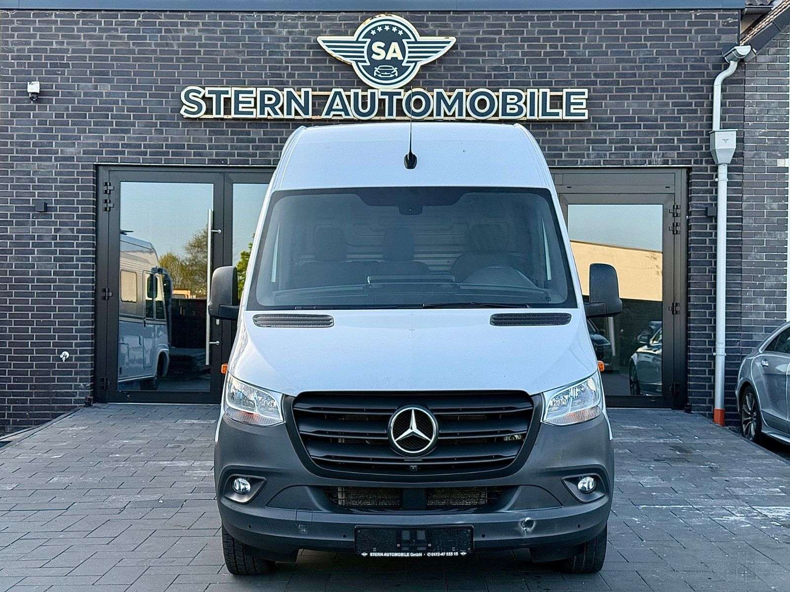 Second hand Mercedes Benz Sprinter 