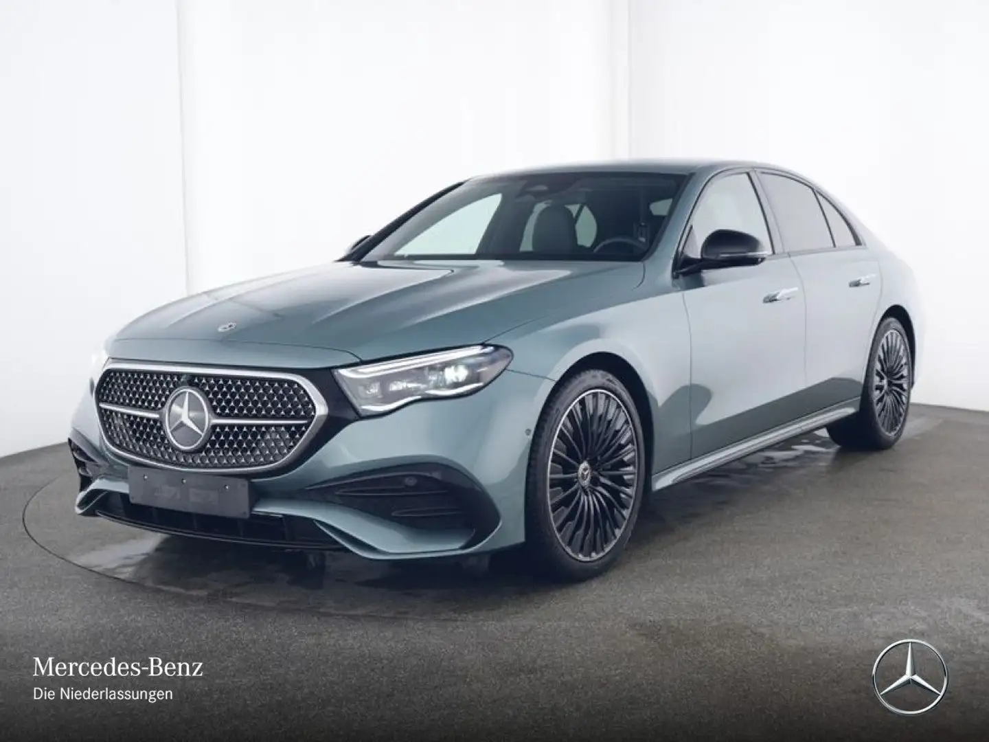Mercedes-Benz E 200 AMG 360° Burmester Distr. AHK Night PTS 9G Plateado - 2