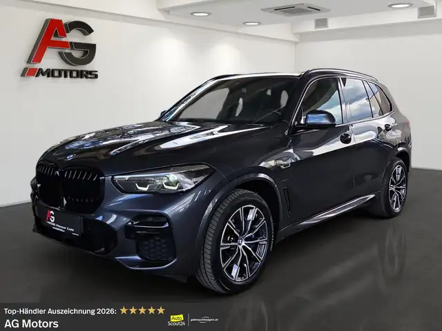 BMW X5 Xdrive45e main image