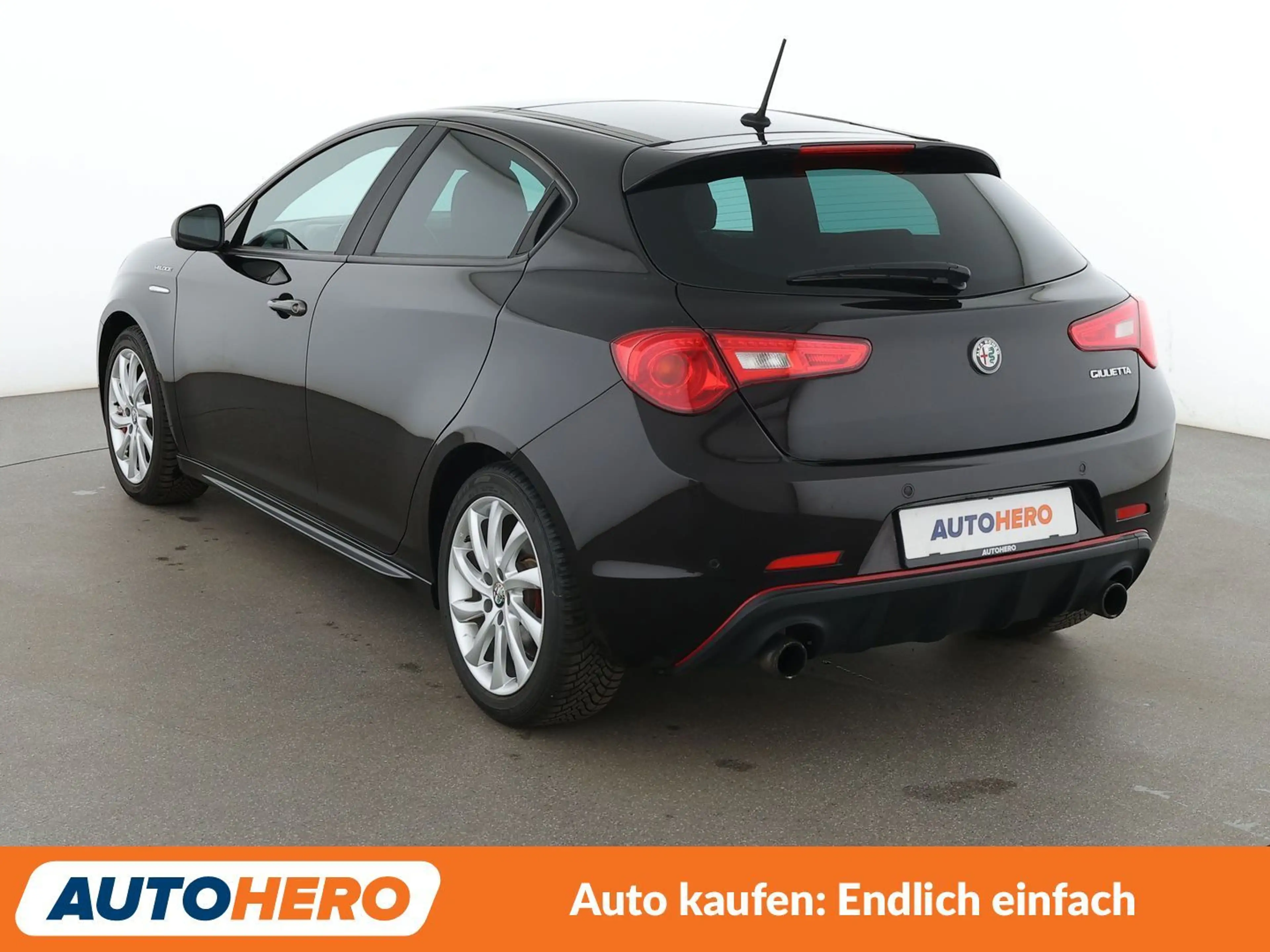 Alfa Romeo Giulietta 1.8 Turbo Veloce Aut*NAVI*TEMPO*PDC*SHZ* — photo 4