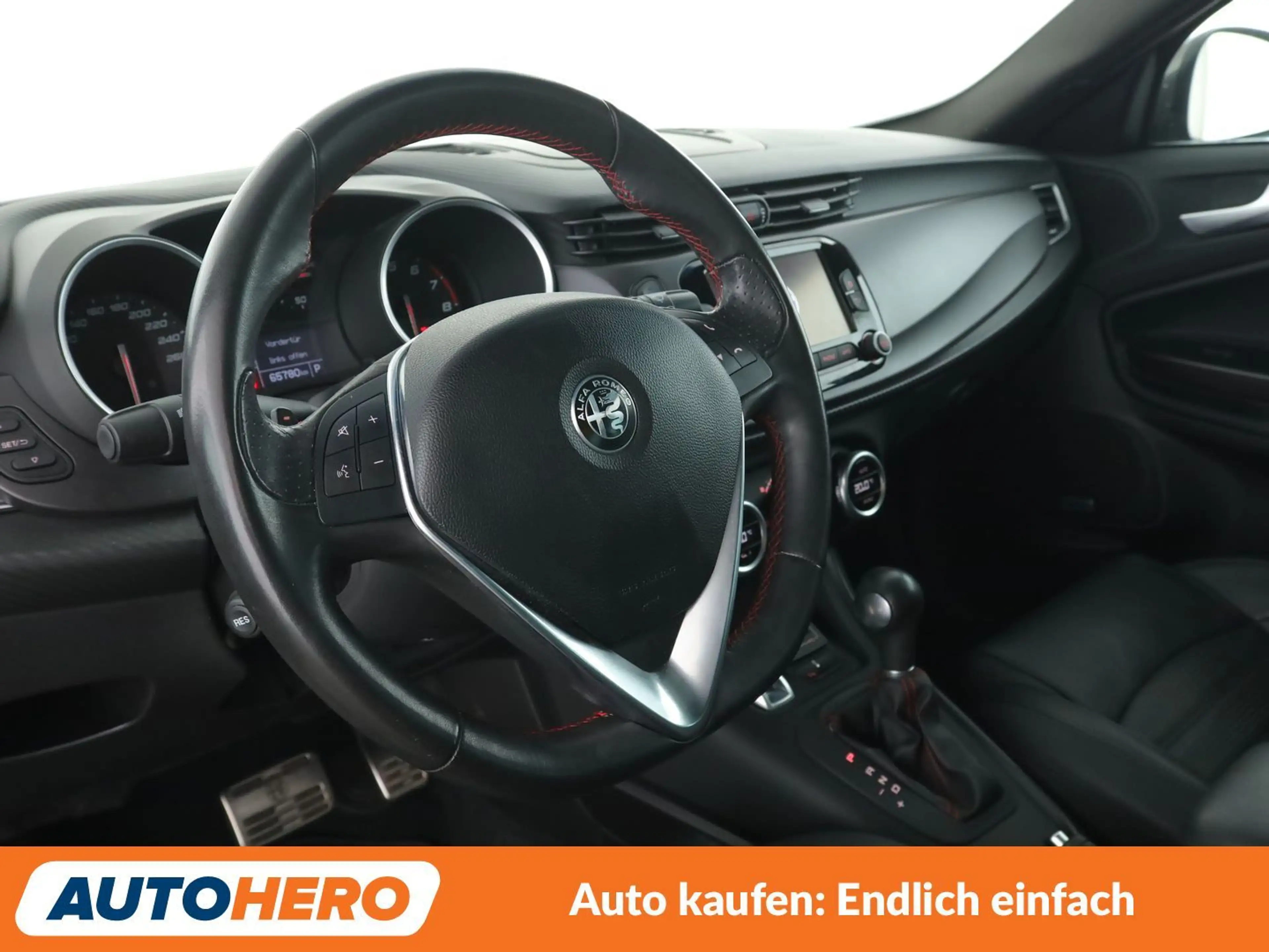 Alfa Romeo Giulietta 1.8 Turbo Veloce Aut*NAVI*TEMPO*PDC*SHZ* — photo 11