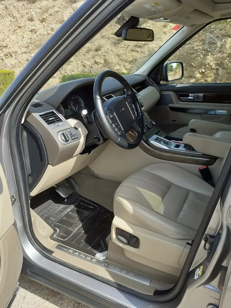 Land Rover Range Rover Sport 3.0TDV6 HSE Aut. - 1