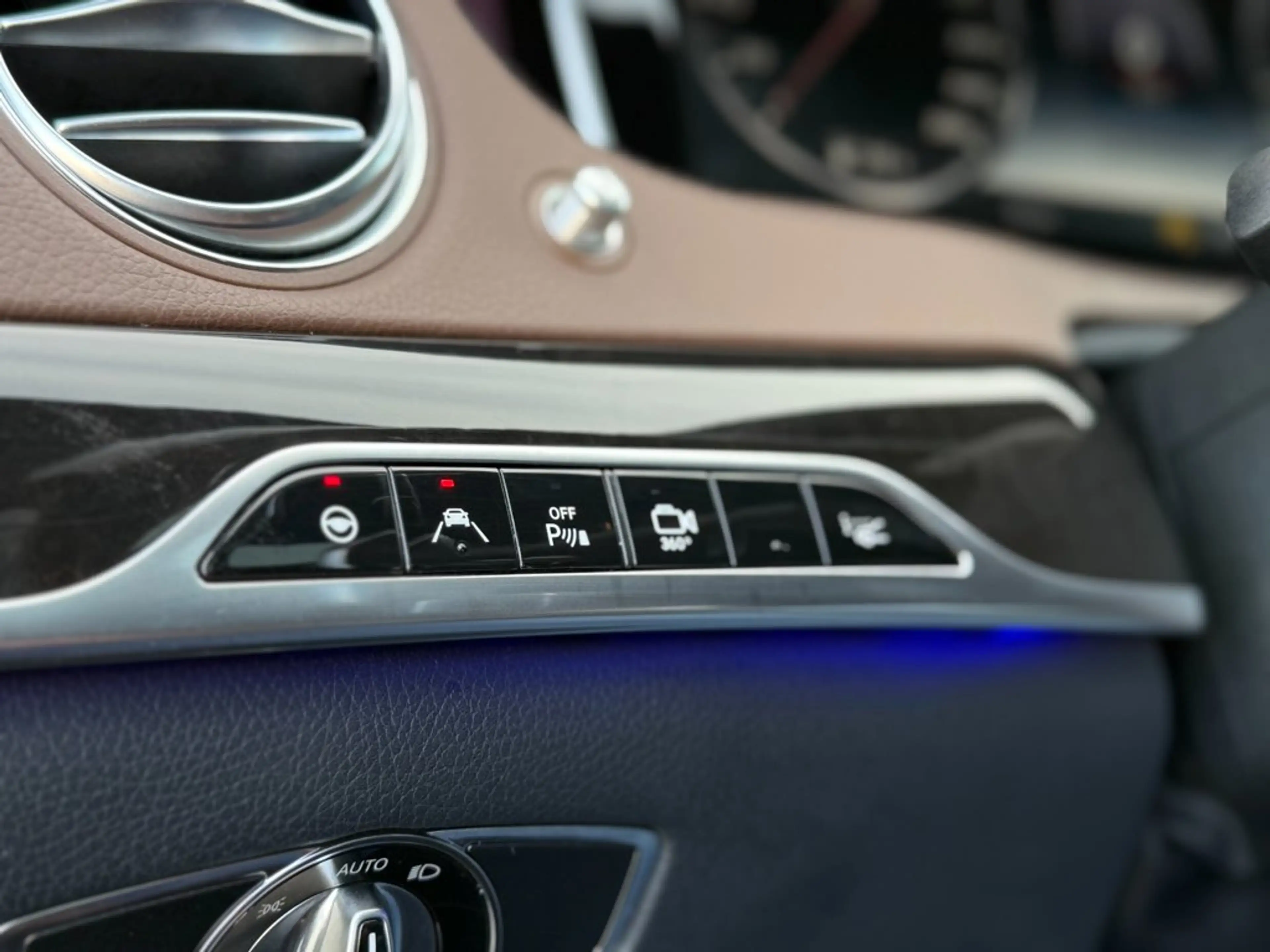 Mercedes-Benz S 350 4M / AMG LINE / HUD / MASSAGE / MEMORY / 360* Came — photo 13