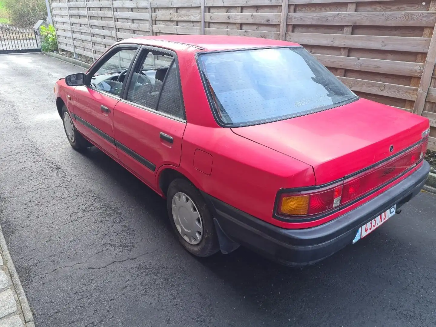 Mazda 323 323 1.3 LX Rot - 2