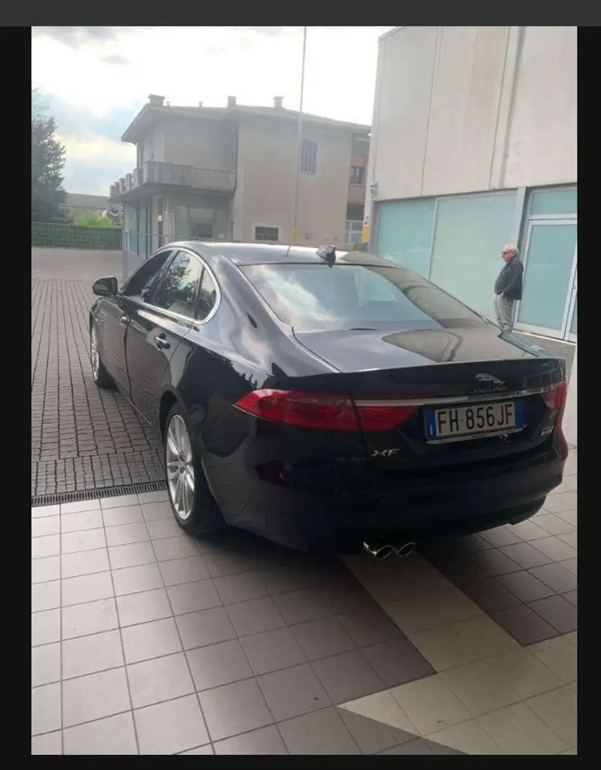 Jaguar XF 2.0d Prestige awd 180cv auto full optional - 2