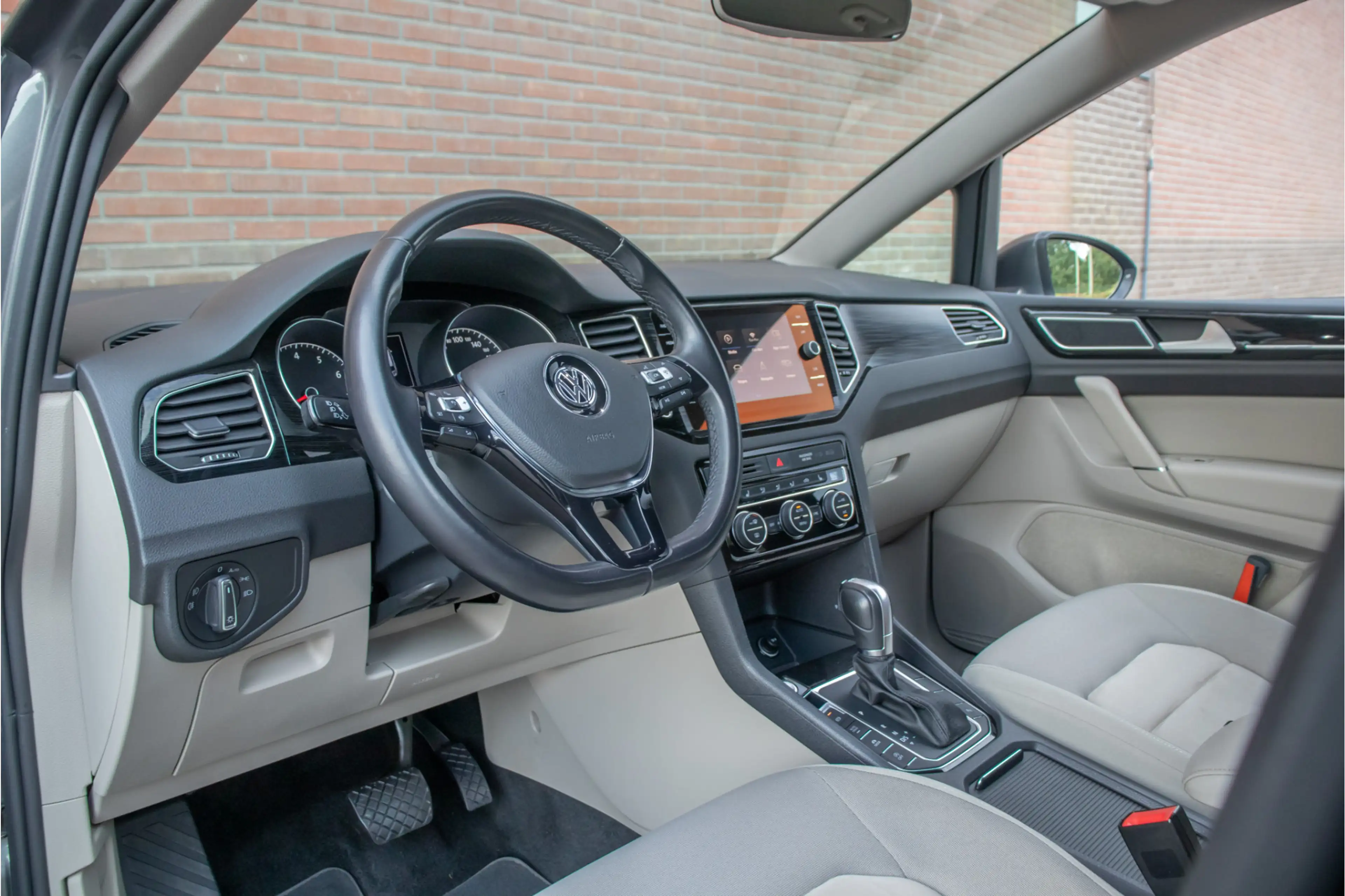 Volkswagen Golf Sportsvan 1.5 TSI DSG Highline, Origineel NL, Stoelverwarmin — photo 2
